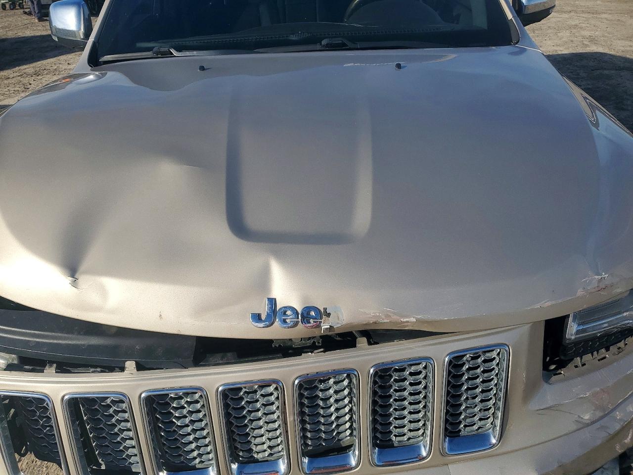 2014 Jeep Grand Cherokee Beige vin: 1C4RJEJG7EC191290