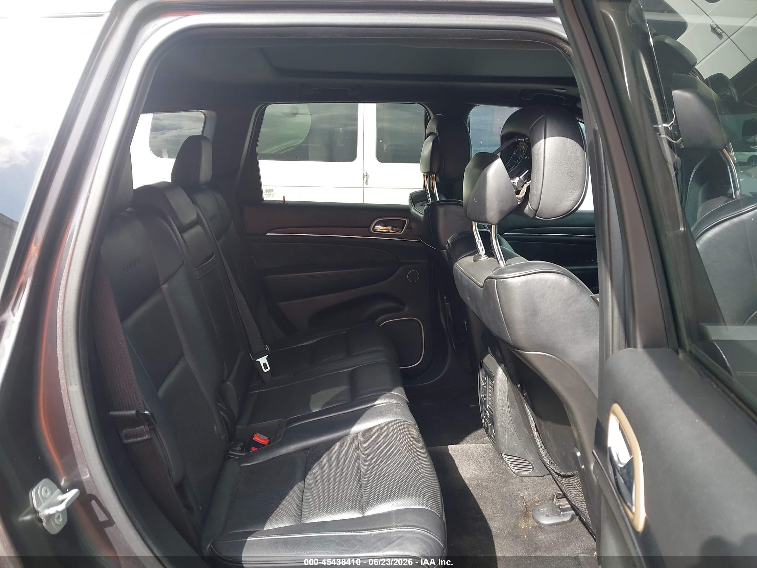 2015 Jeep Grand Cherokee Summit Gray vin: 1C4RJEJG7FC780258