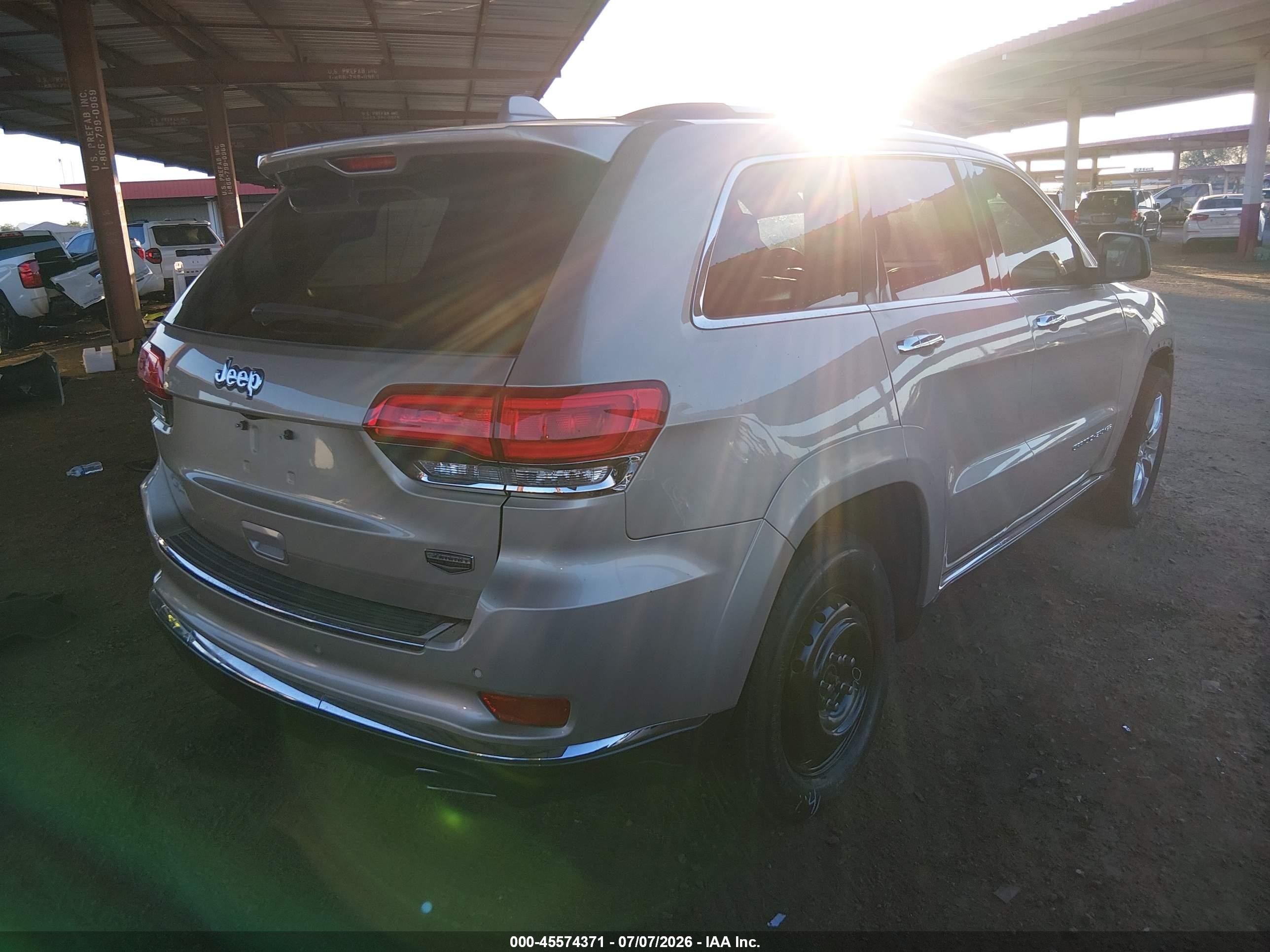 2014 Jeep Grand Cherokee Summit Gold vin: 1C4RJEJG8EC311100