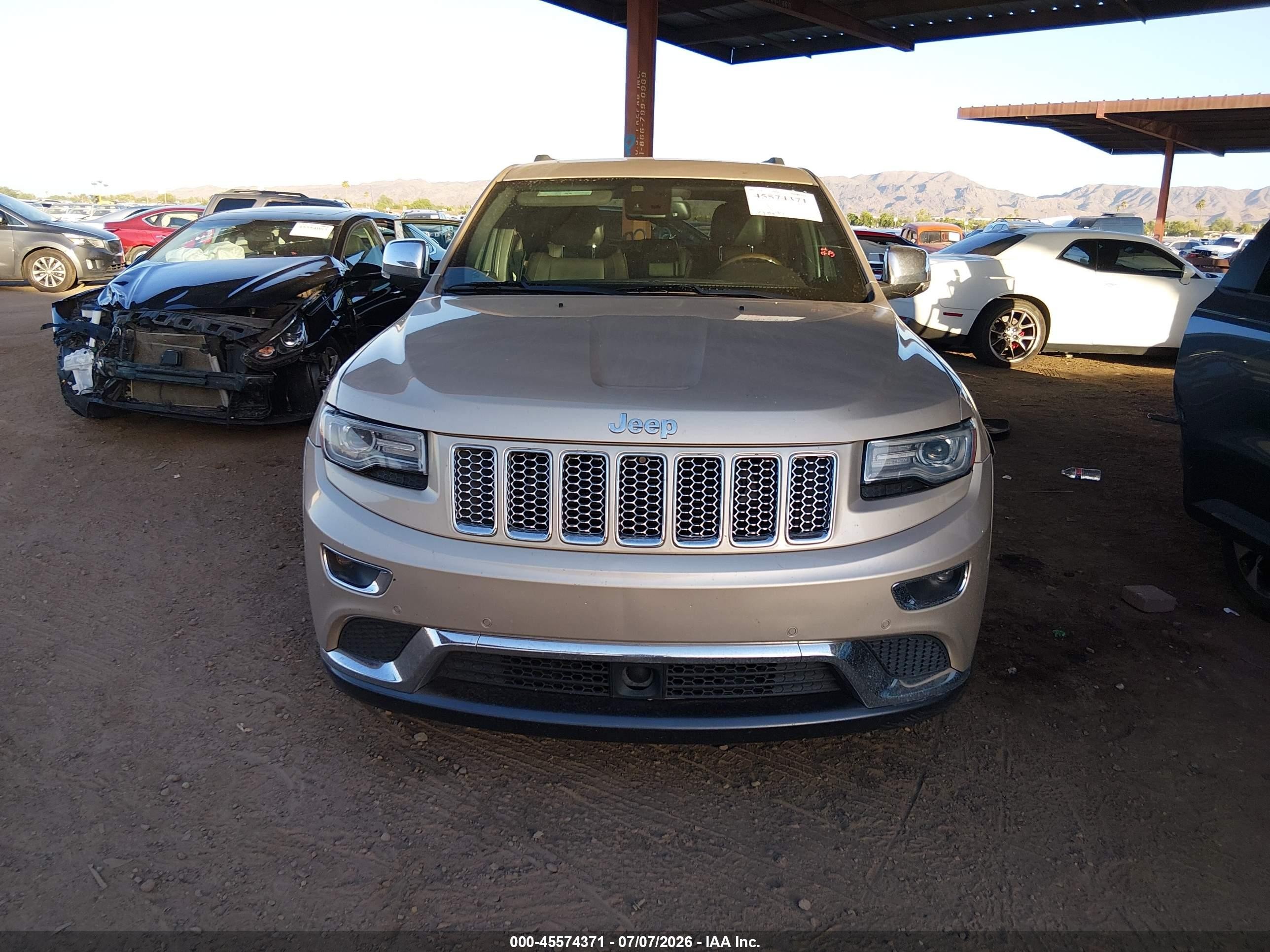 2014 Jeep Grand Cherokee Summit Gold vin: 1C4RJEJG8EC311100