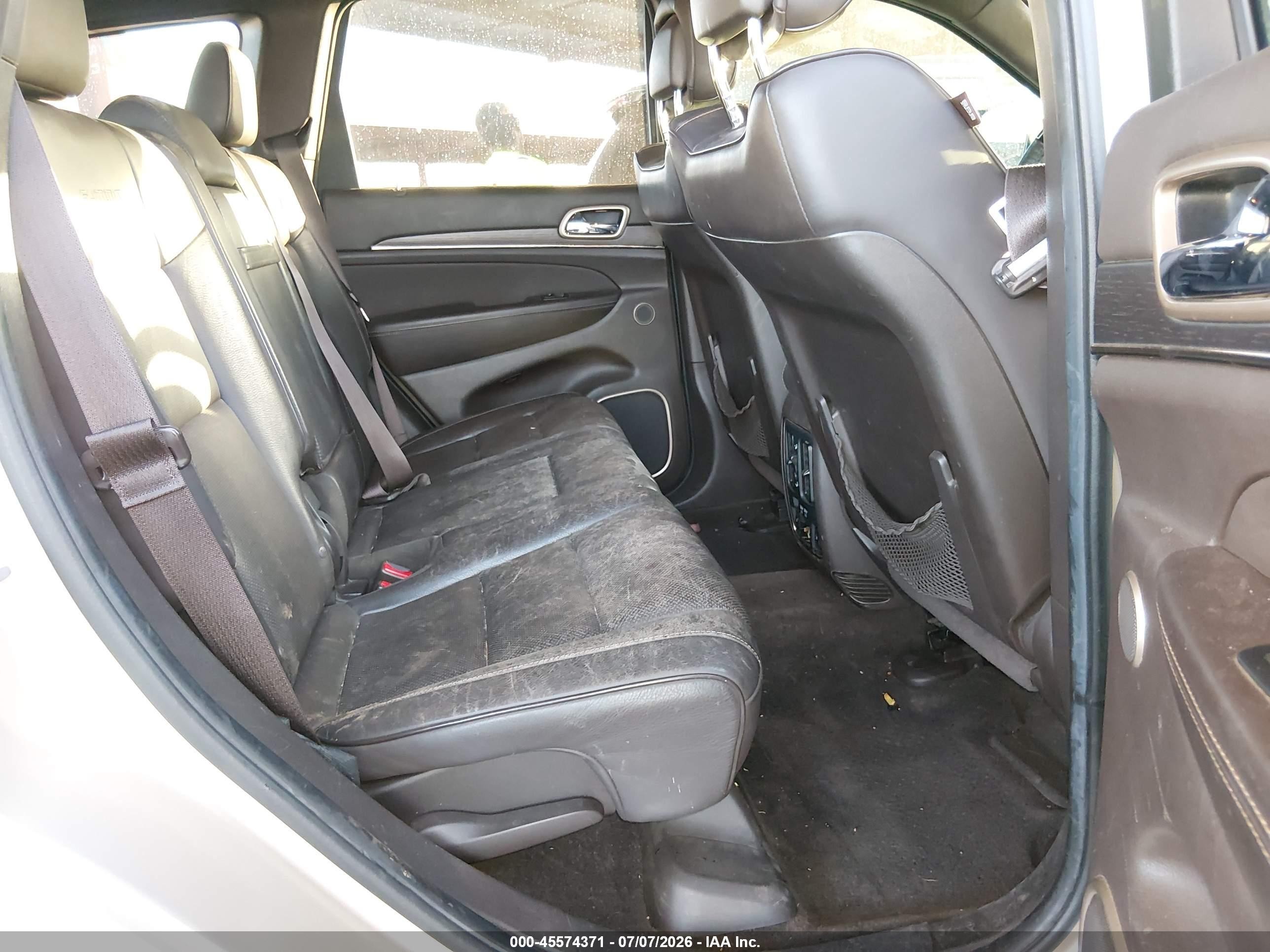 2014 Jeep Grand Cherokee Summit Gold vin: 1C4RJEJG8EC311100