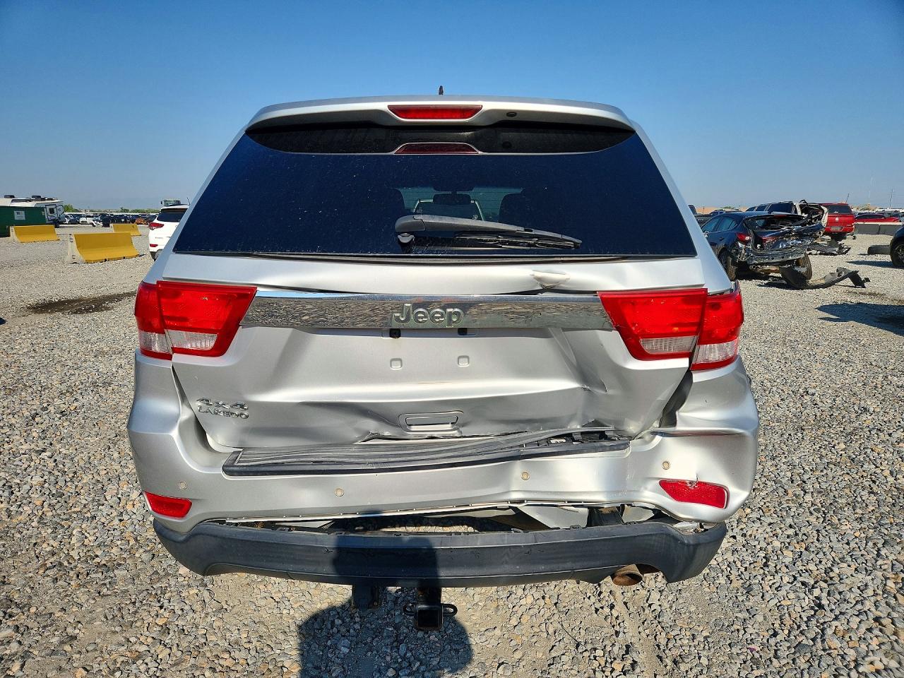 2012 Jeep Grand Cherokee Laredo Silver vin: 1C4RJFAG0CC149823
