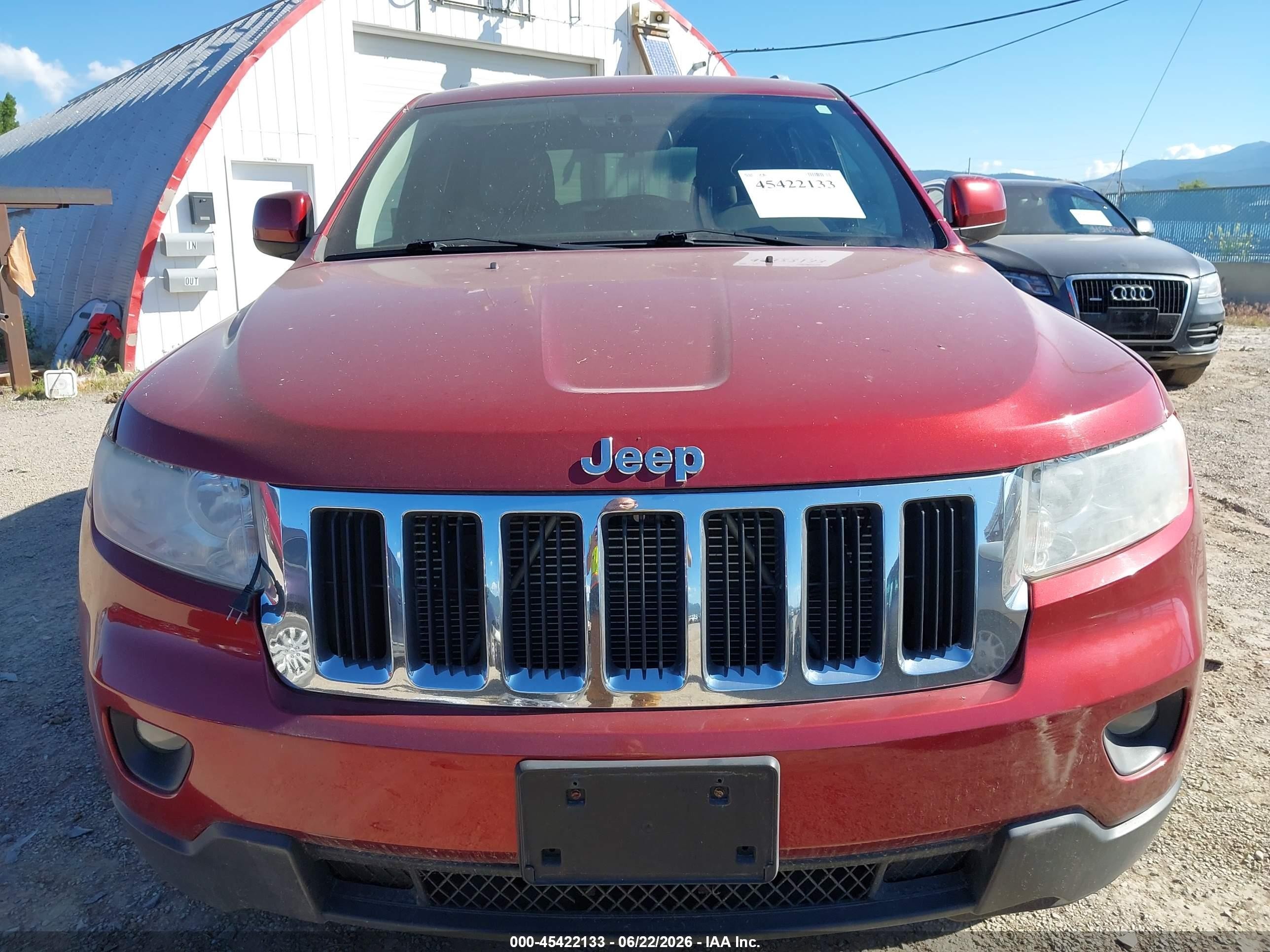 2012 Jeep Grand Cherokee Laredo Red vin: 1C4RJFAG0CC185432
