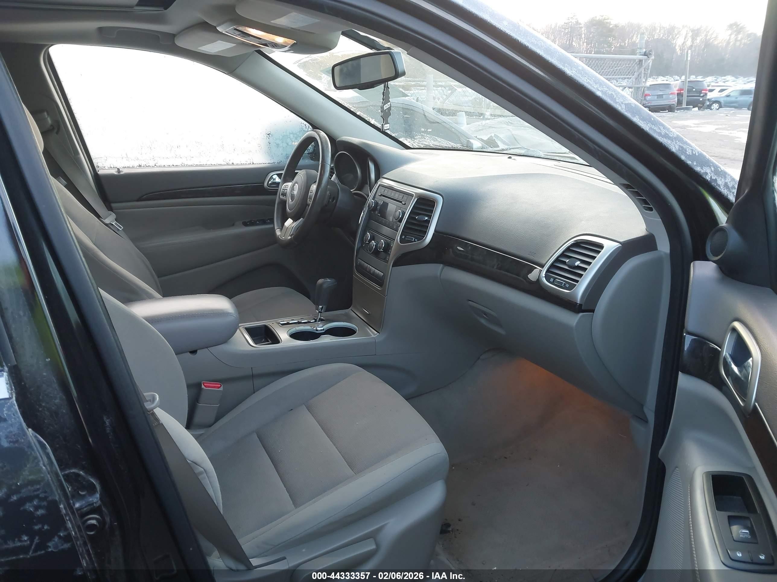 2012 Jeep Grand Cherokee Laredo Black vin: 1C4RJFAG0CC222303