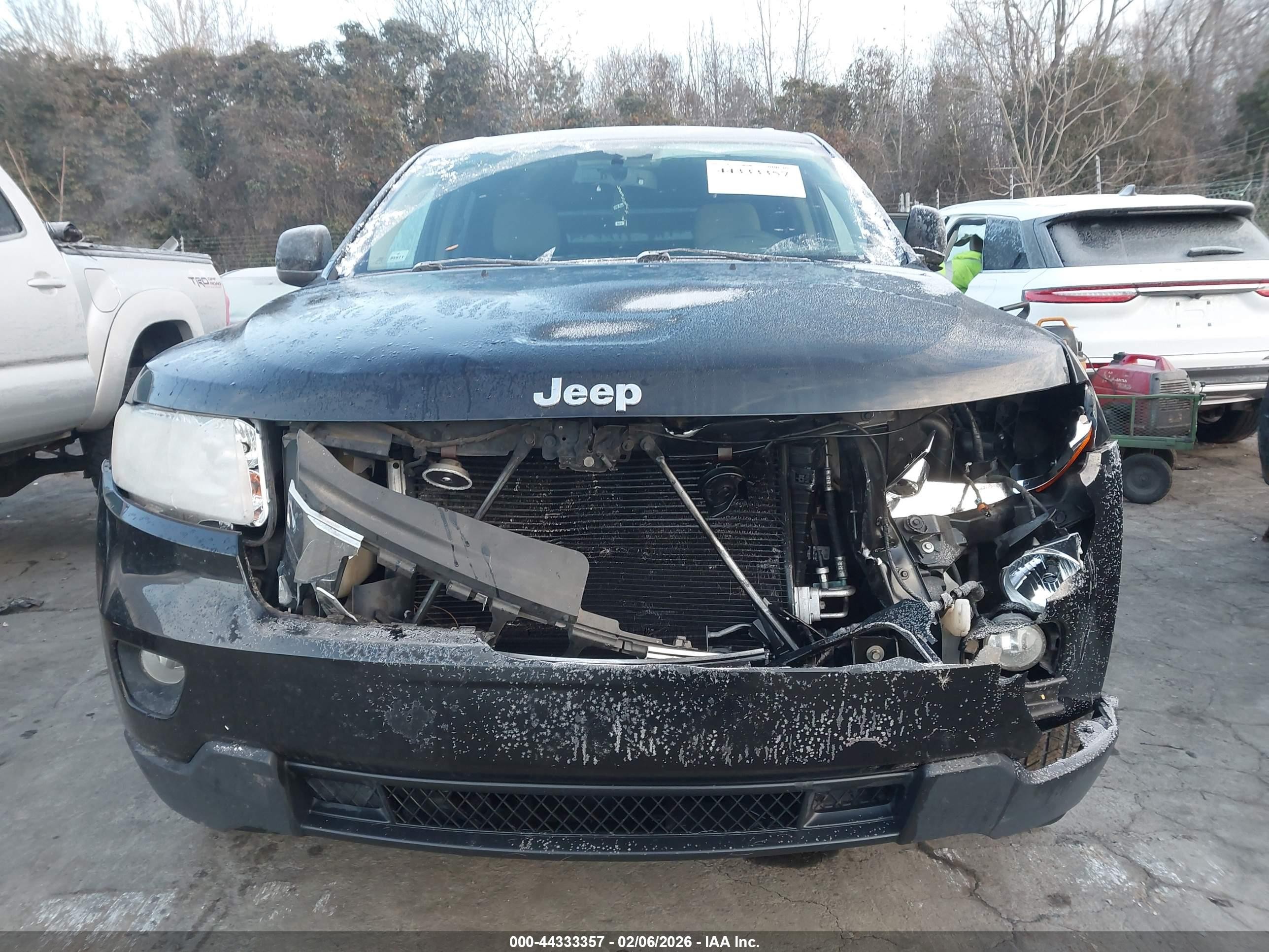 2012 Jeep Grand Cherokee Laredo Black vin: 1C4RJFAG0CC222303