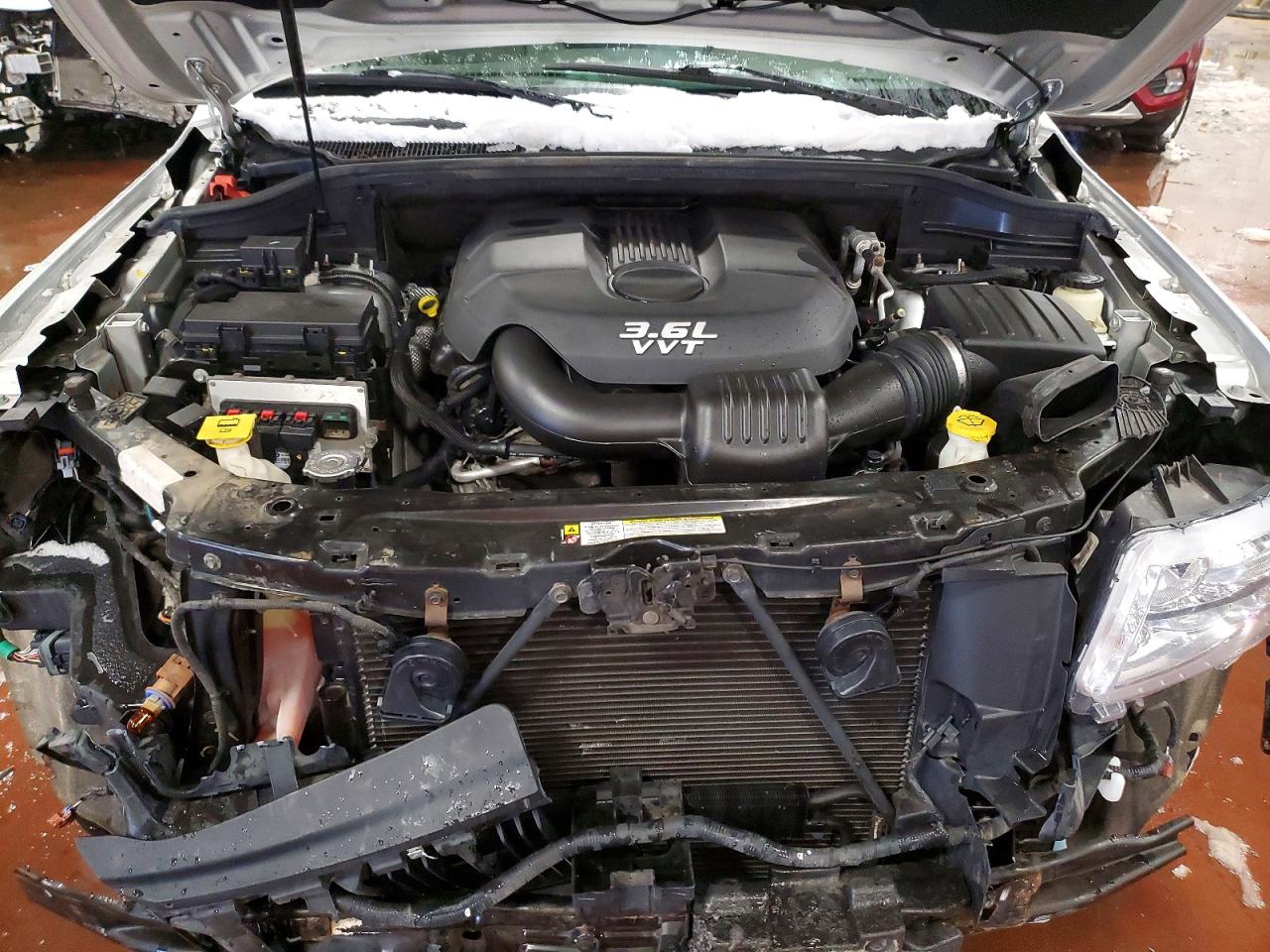 2012 Jeep Grand Cherokee Laredo Серебряный vin: 1C4RJFAG0CC280427