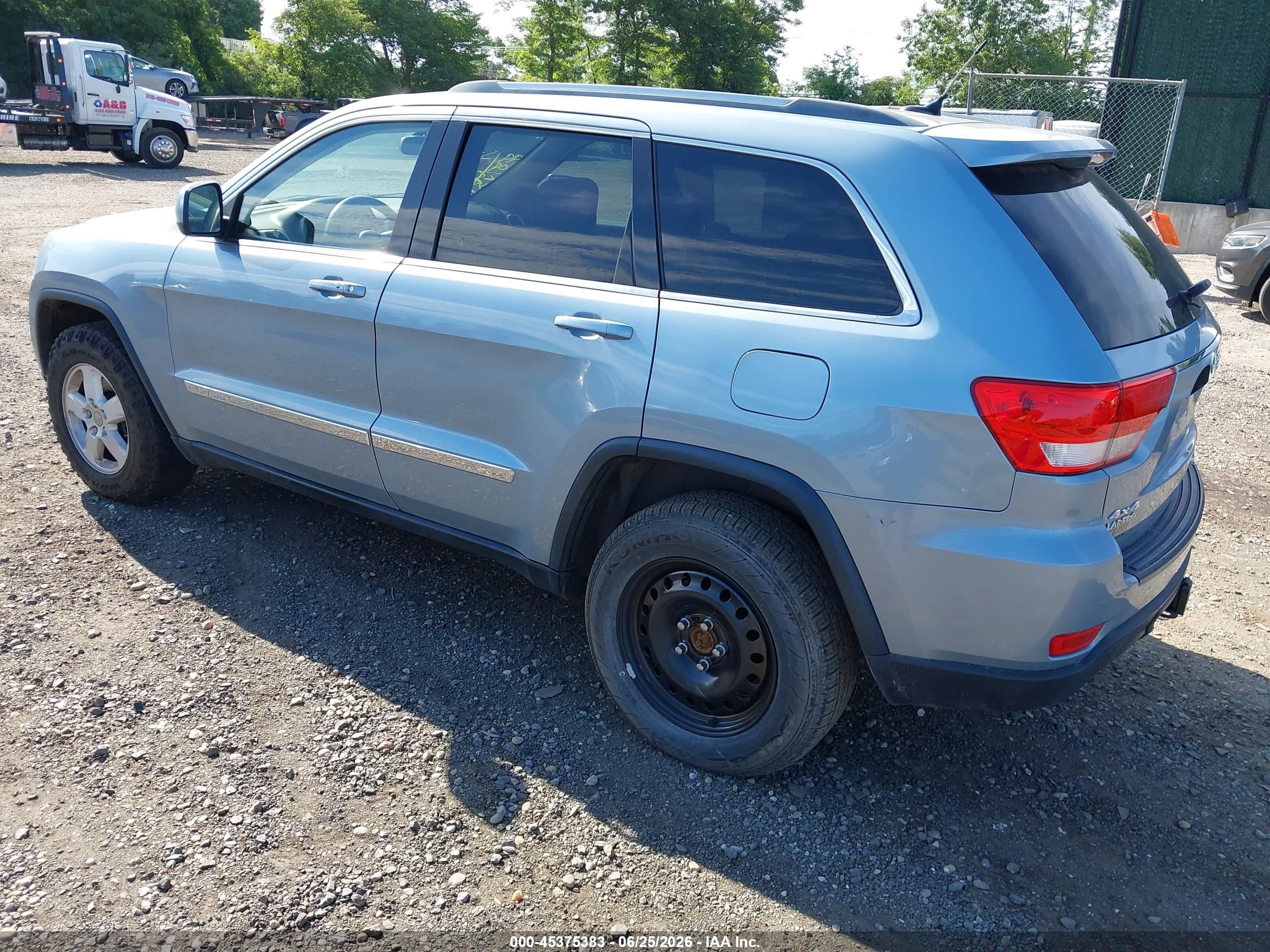 2012 Jeep Grand Cherokee Laredo Blue vin: 1C4RJFAG0CC304094