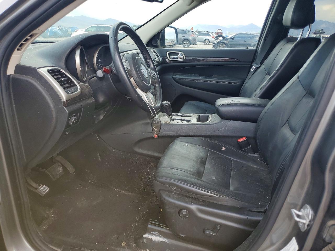 2012 Jeep Grand Cherokee Laredo Gray vin: 1C4RJFAG0CC316164
