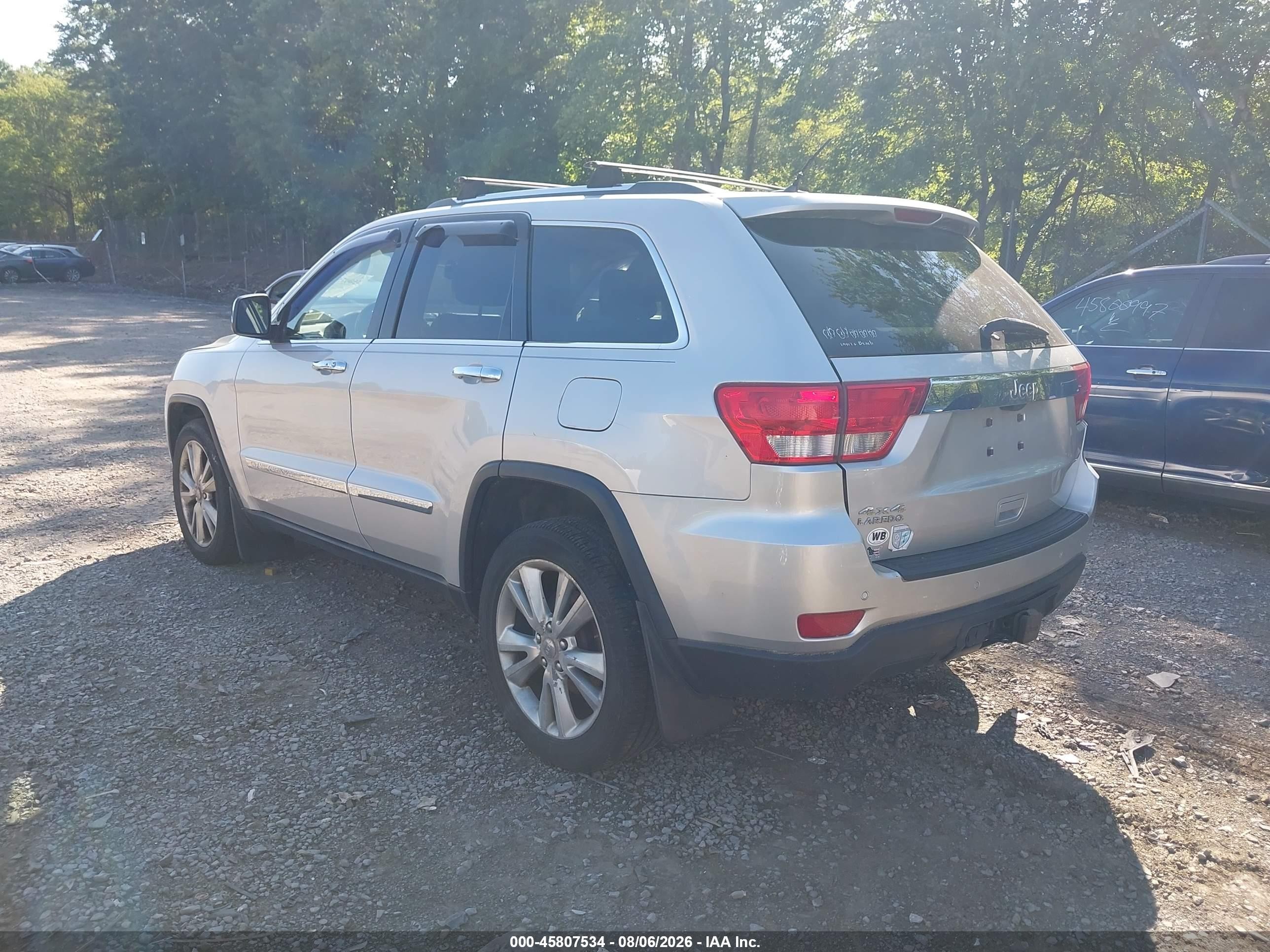 2012 Jeep Grand Cherokee Laredo Silver vin: 1C4RJFAG0CC345308