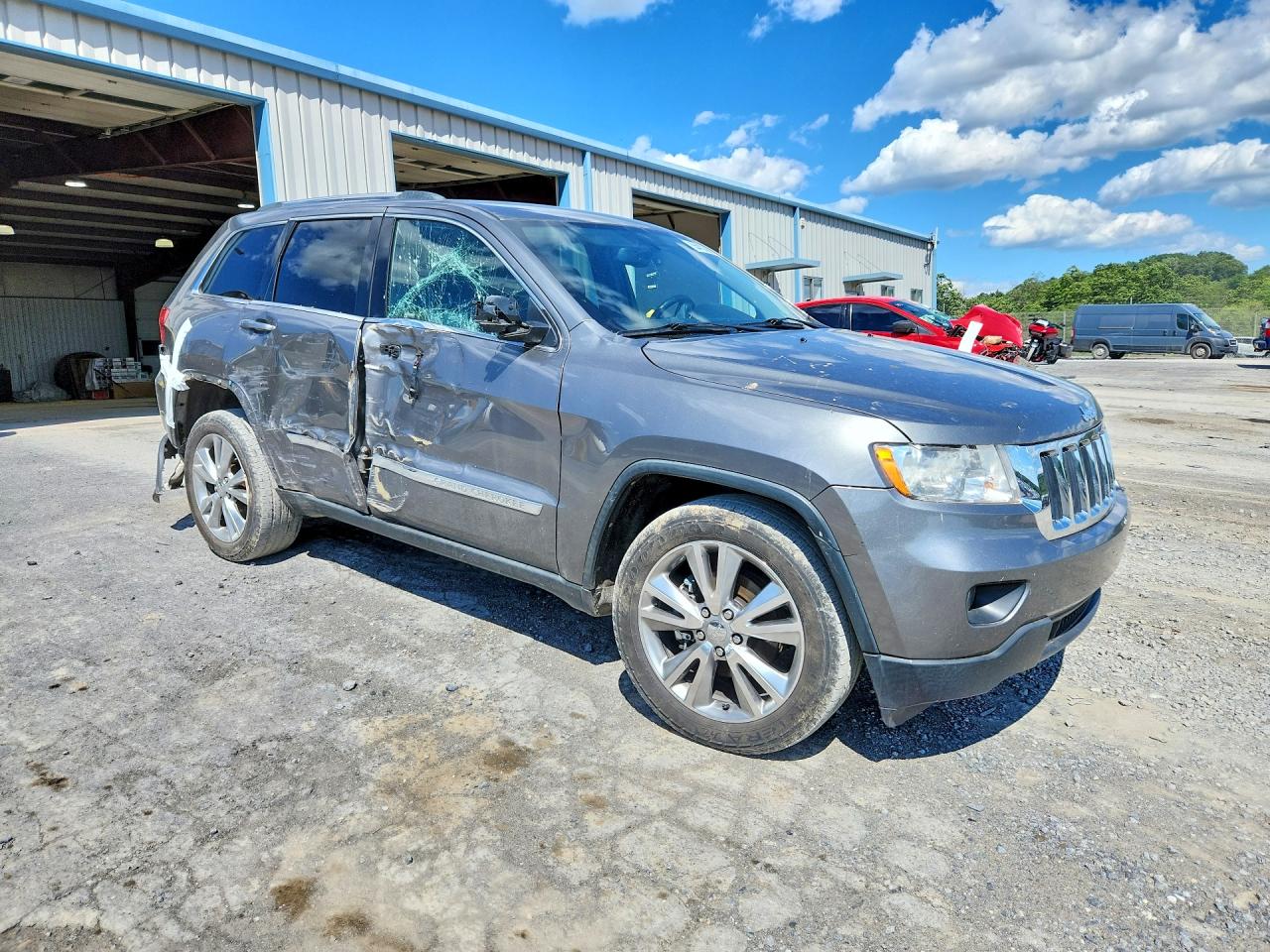 2012 Jeep Grand Cherokee Laredo Gray vin: 1C4RJFAG0CC347091