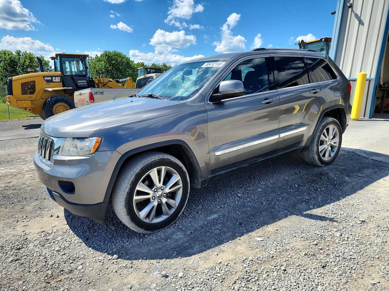 2012 Jeep Grand Cherokee Laredo Gray vin: 1C4RJFAG0CC347091