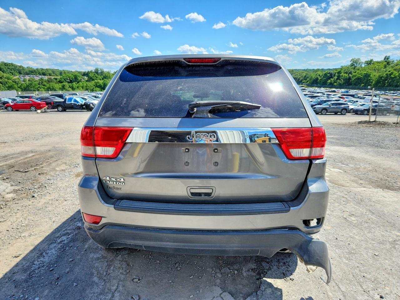 2012 Jeep Grand Cherokee Laredo Gray vin: 1C4RJFAG0CC347091