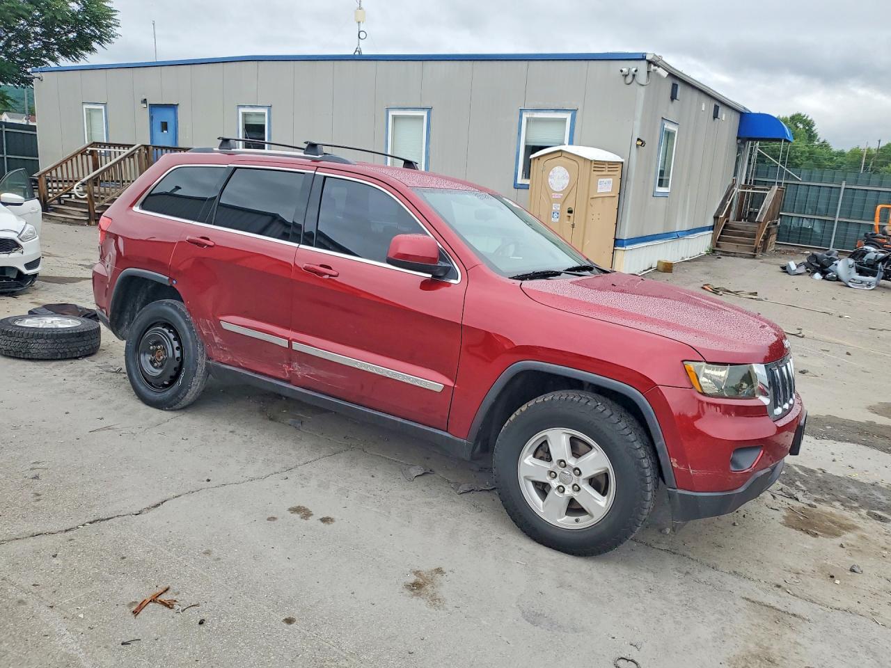 2012 Jeep Grand Cherokee Laredo Burgundy vin: 1C4RJFAG0CC347351