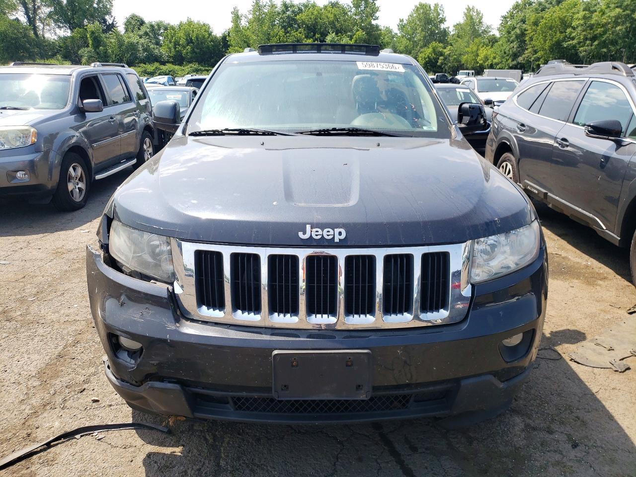 2013 Jeep Grand Cherokee Laredo Gray vin: 1C4RJFAG0DC537622