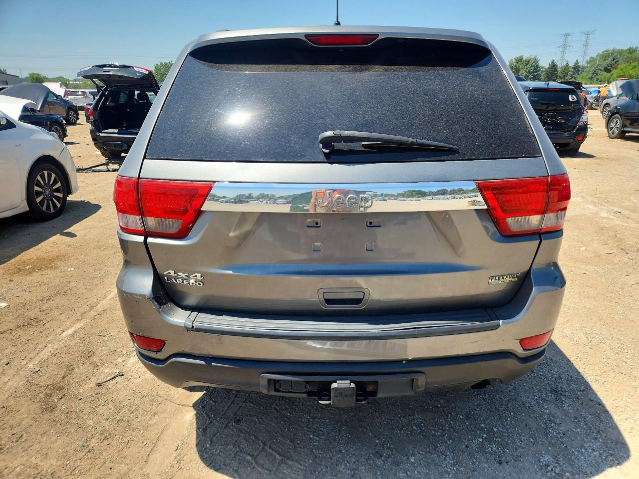 2013 Jeep Grand Cherokee Laredo Gray vin: 1C4RJFAG0DC541363