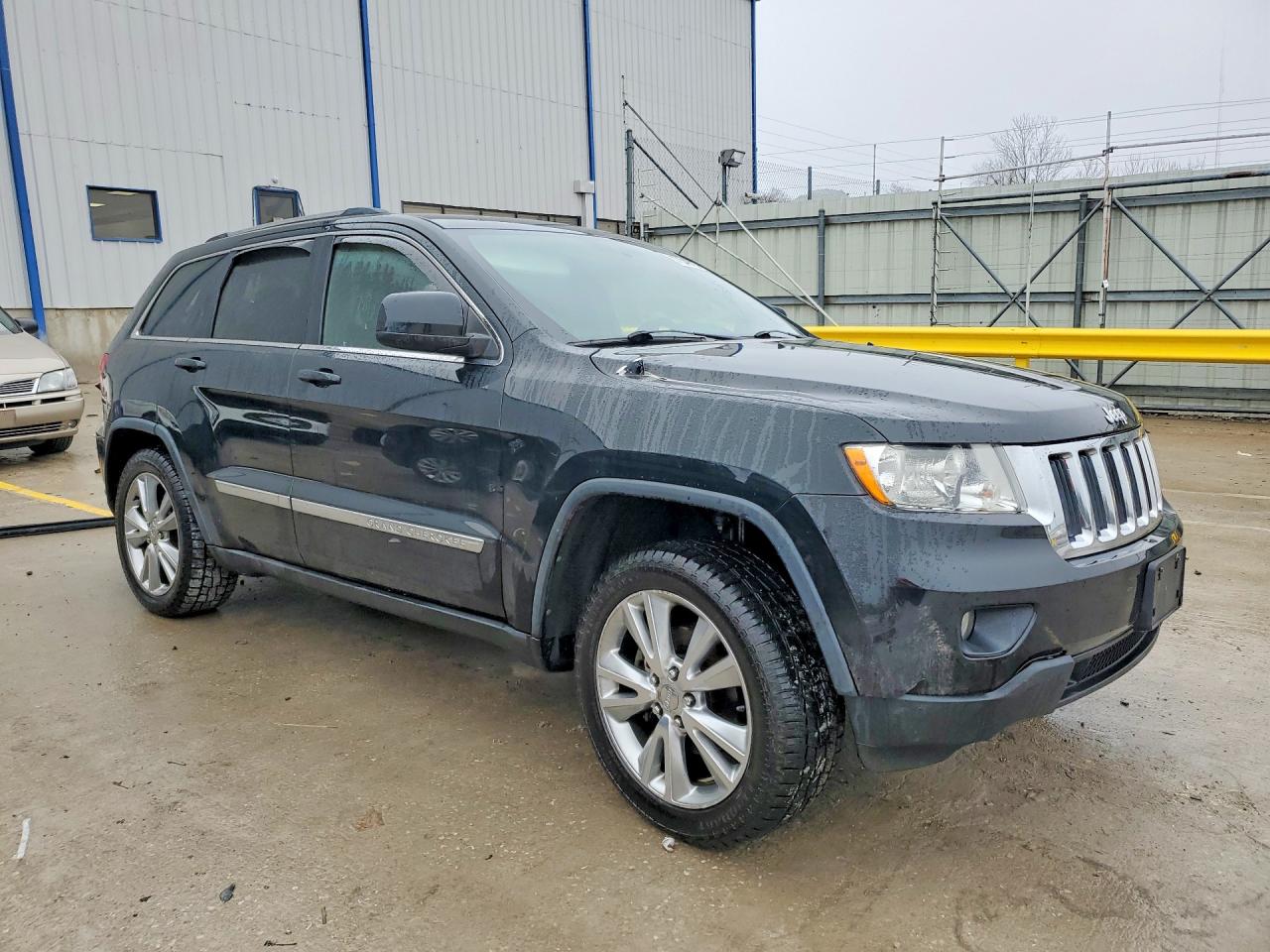 2013 Jeep Grand Cherokee Laredo Charcoal vin: 1C4RJFAG0DC629877