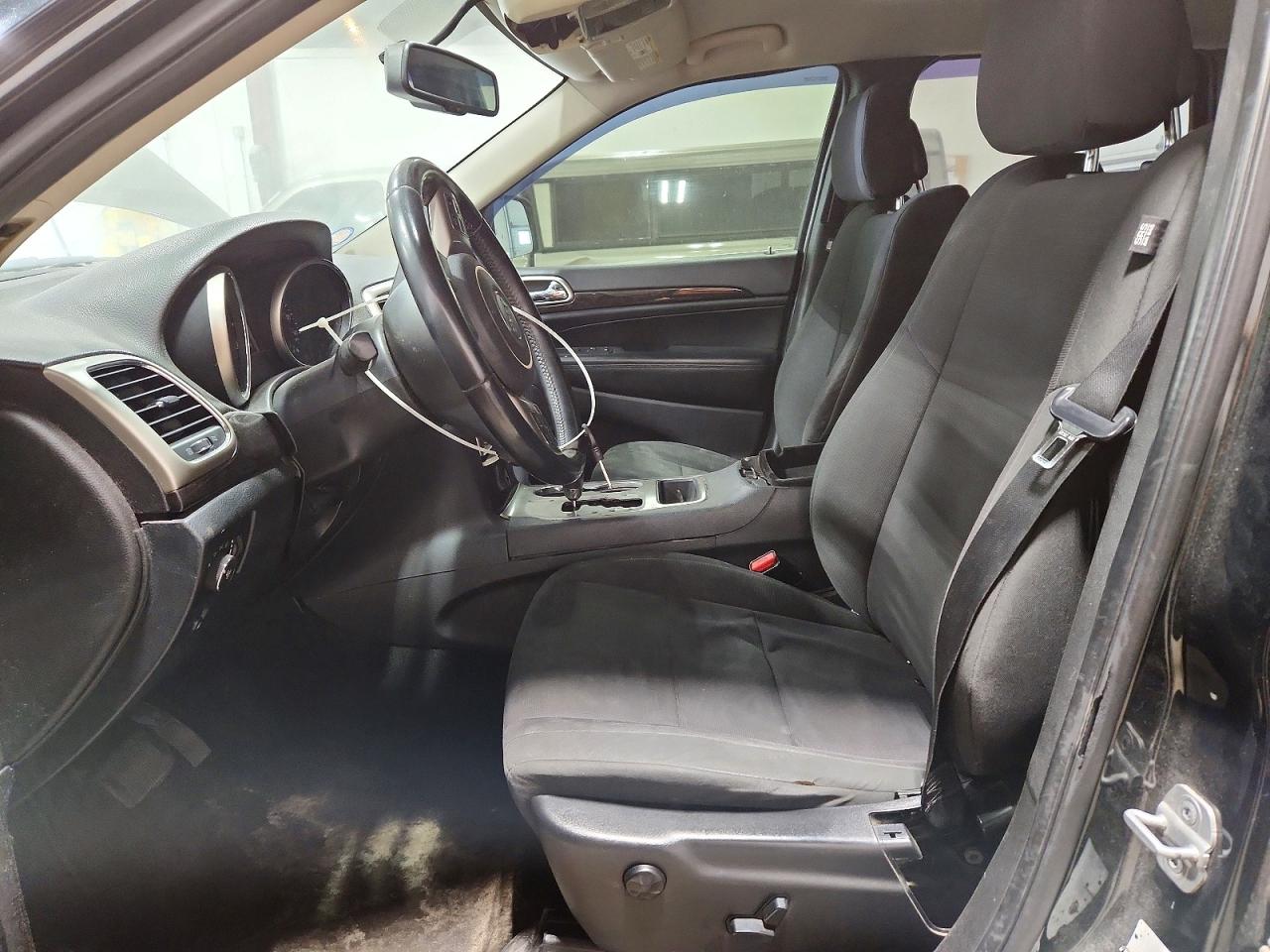 2013 Jeep Grand Cherokee Laredo Черный vin: 1C4RJFAG0DC639891