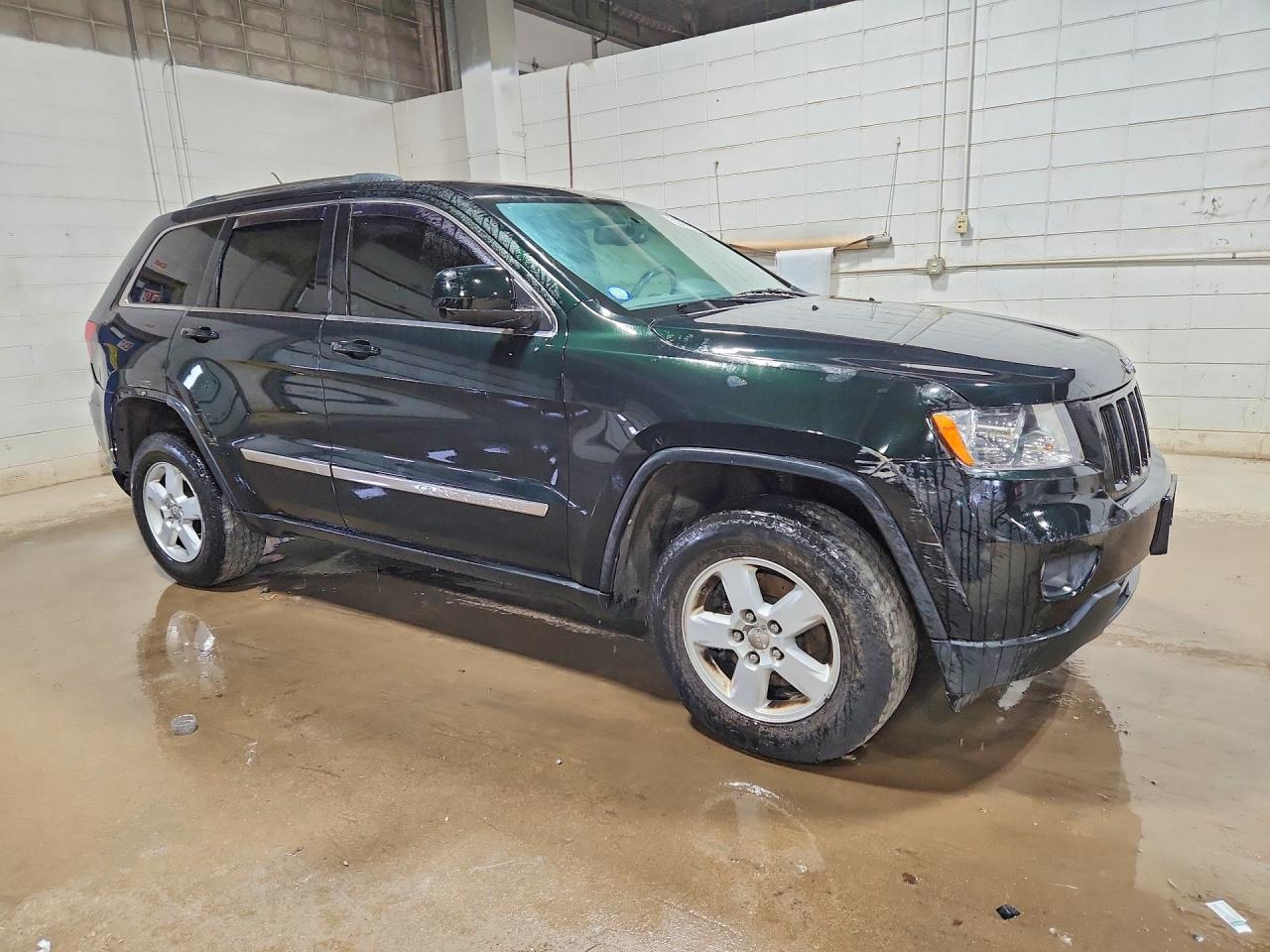 2013 Jeep Grand Cherokee Laredo Черный vin: 1C4RJFAG0DC639891