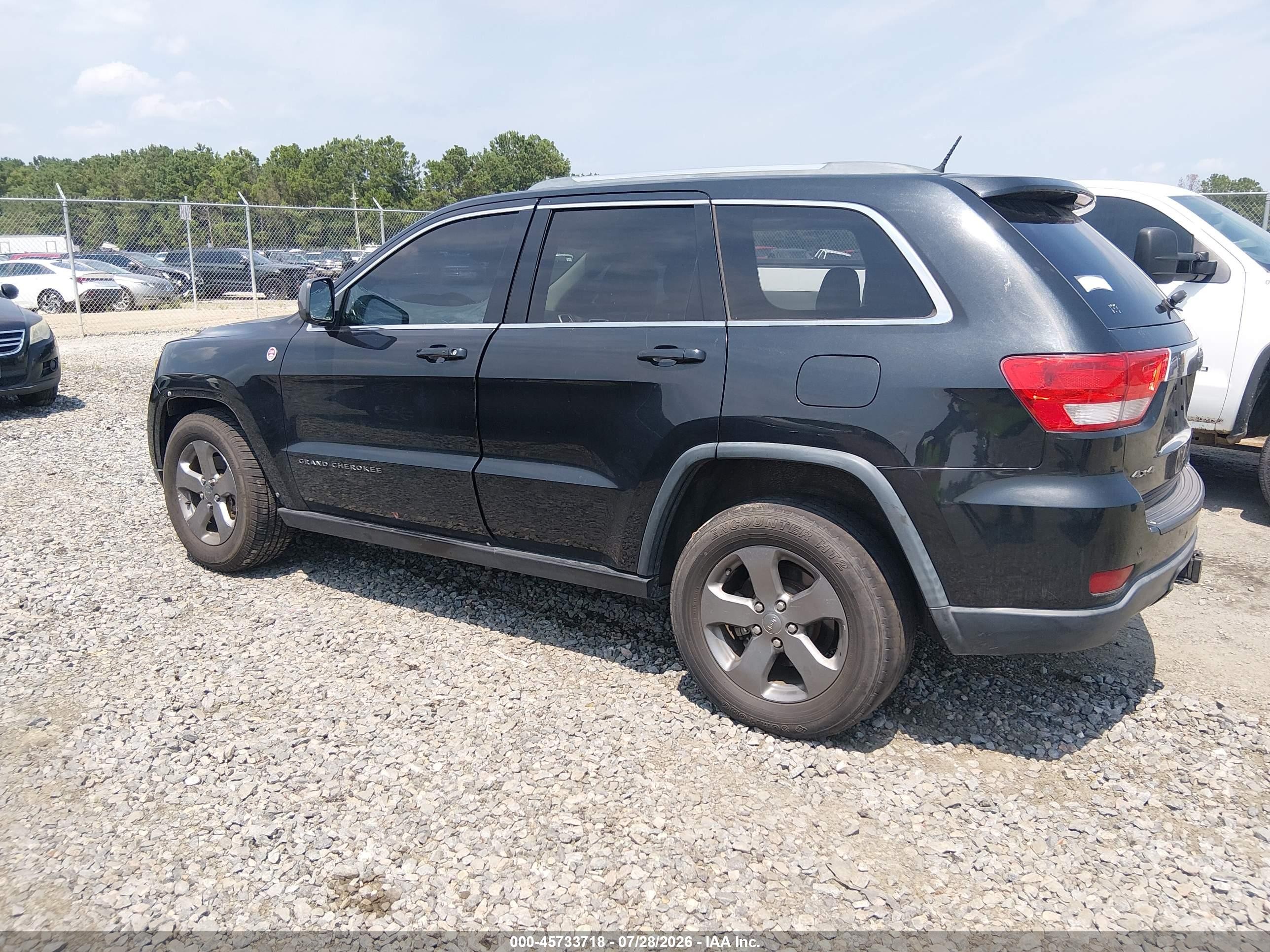 2013 Jeep Grand Cherokee Laredo Trailhawk Black vin: 1C4RJFAG0DC647795