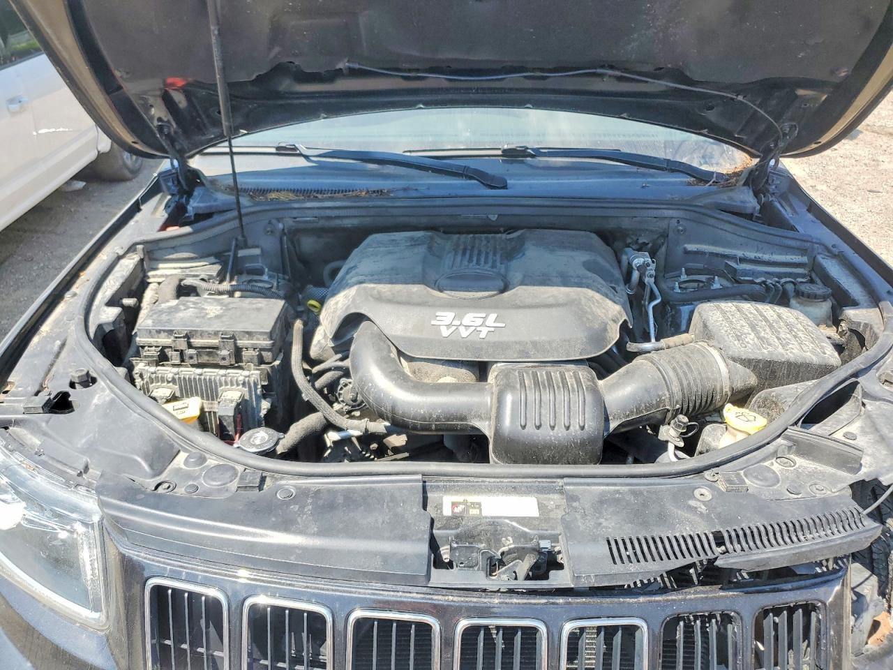 2014 Jeep Grand Cherokee Laredo Black vin: 1C4RJFAG0EC164034