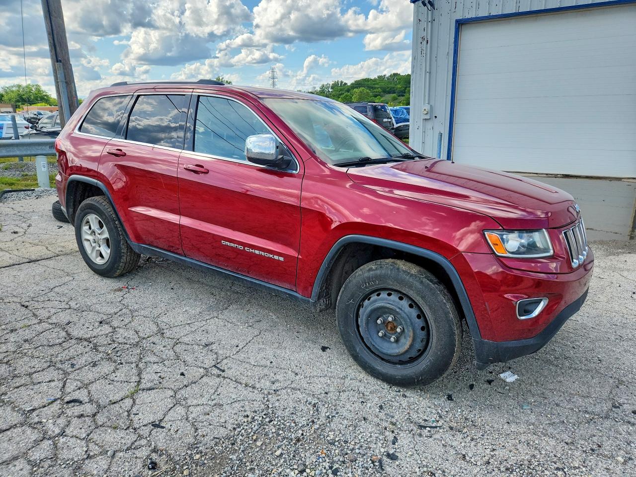 2014 Jeep Grand Cherokee Laredo Красный vin: 1C4RJFAG0EC182257