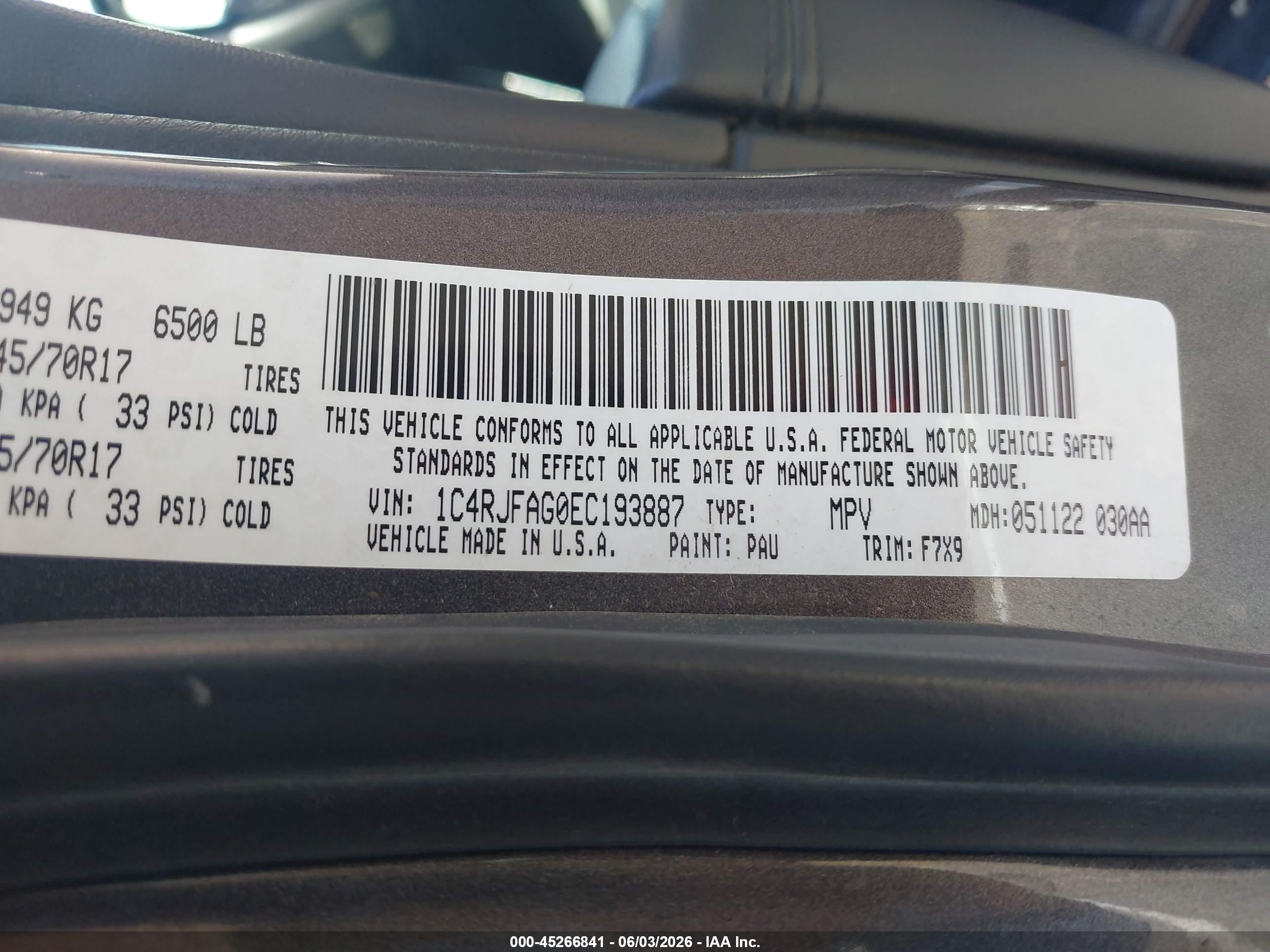 2014 Jeep Grand Cherokee Laredo Серый vin: 1C4RJFAG0EC193887