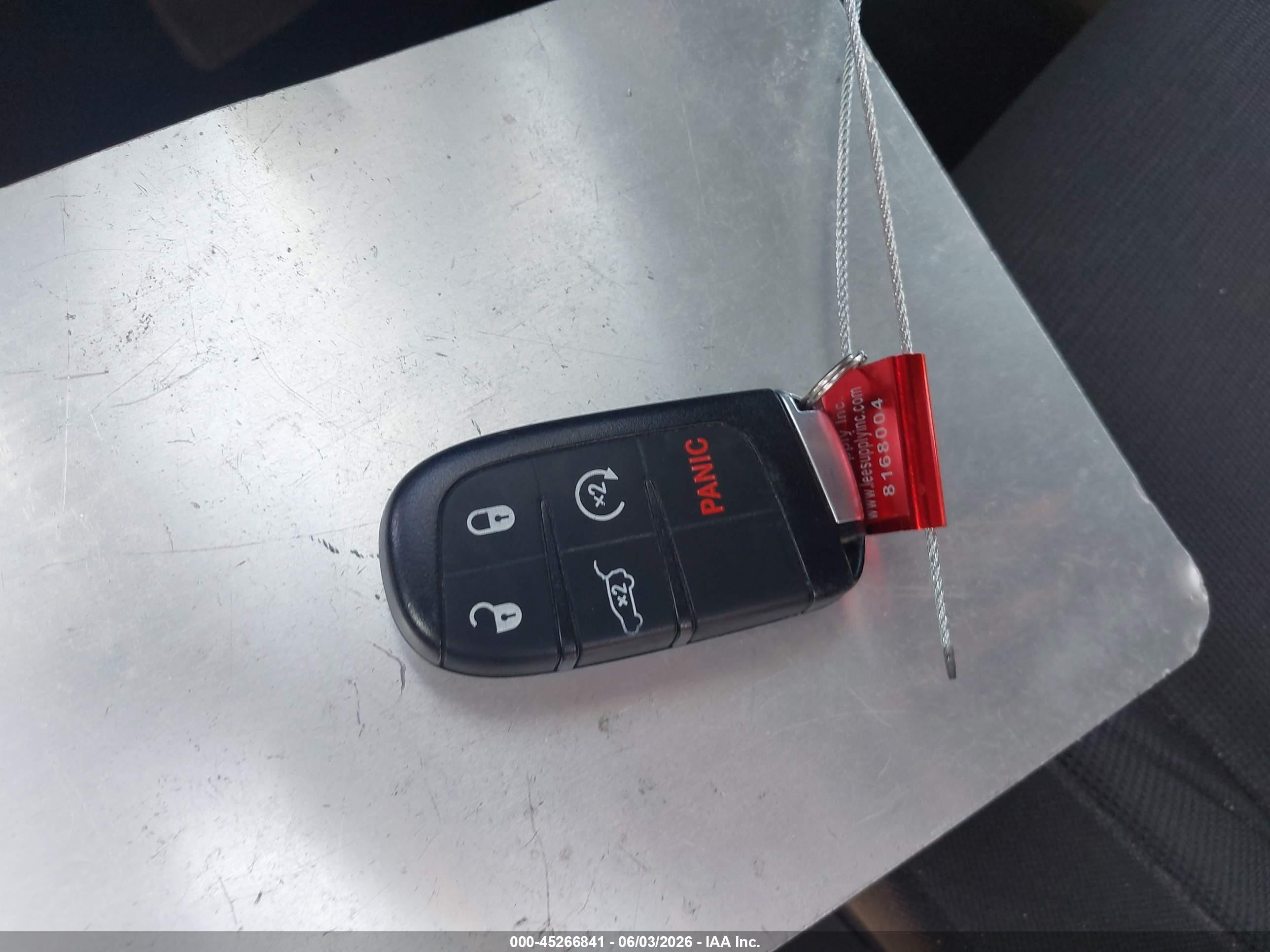 2014 Jeep Grand Cherokee Laredo Серый vin: 1C4RJFAG0EC193887