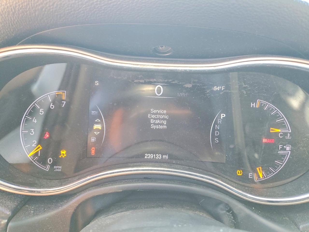 2014 Jeep Grand Cherokee Laredo Silver vin: 1C4RJFAG0EC210221