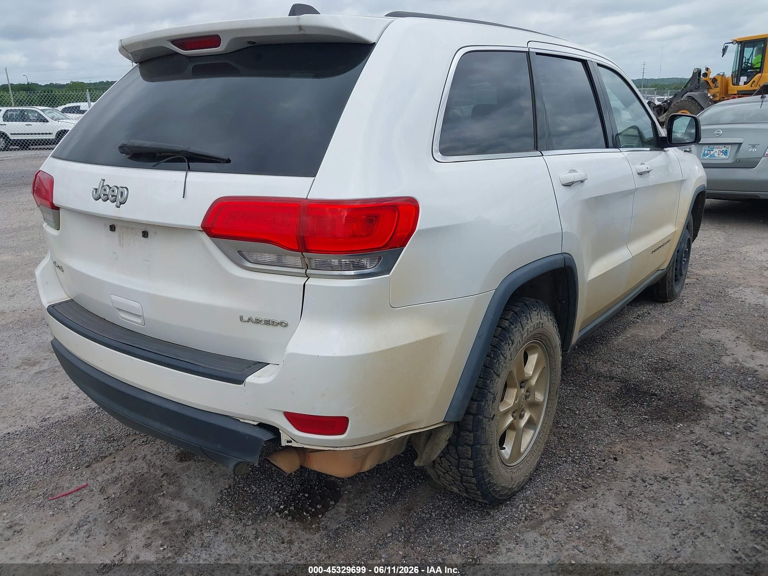 2014 Jeep Grand Cherokee Laredo Белый vin: 1C4RJFAG0EC309525
