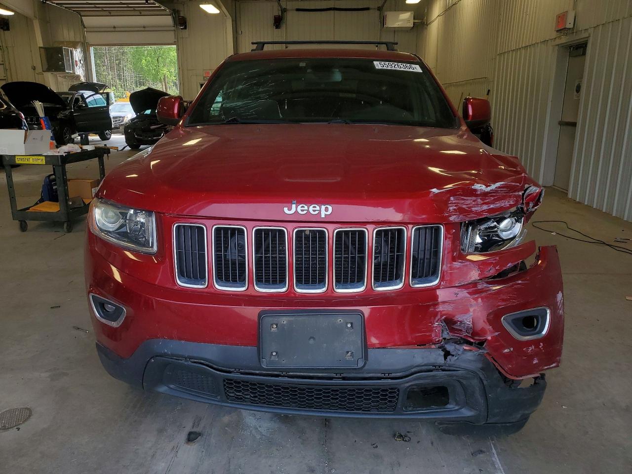 2014 Jeep Grand Cherokee Laredo Red vin: 1C4RJFAG0EC473969