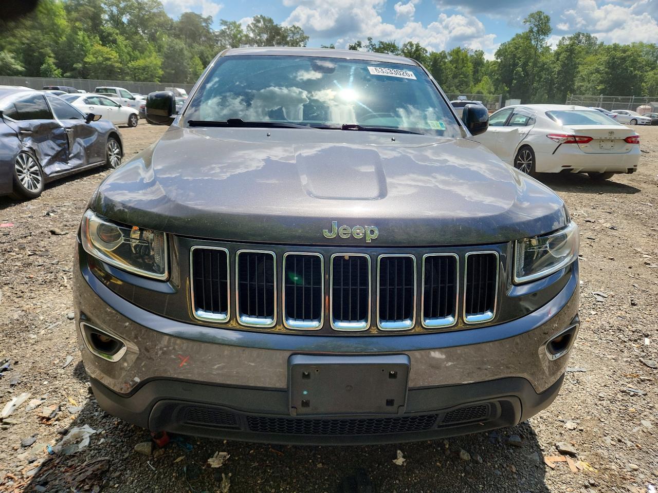 2015 Jeep Grand Cherokee Laredo Gray vin: 1C4RJFAG0FC130287
