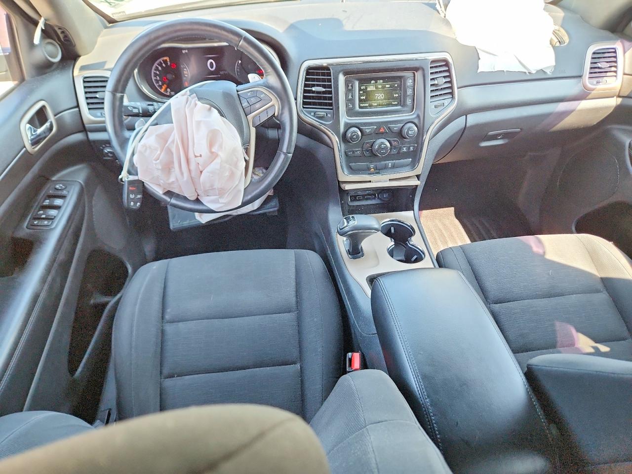 2015 Jeep Grand Cherokee Laredo Черный vin: 1C4RJFAG0FC140592