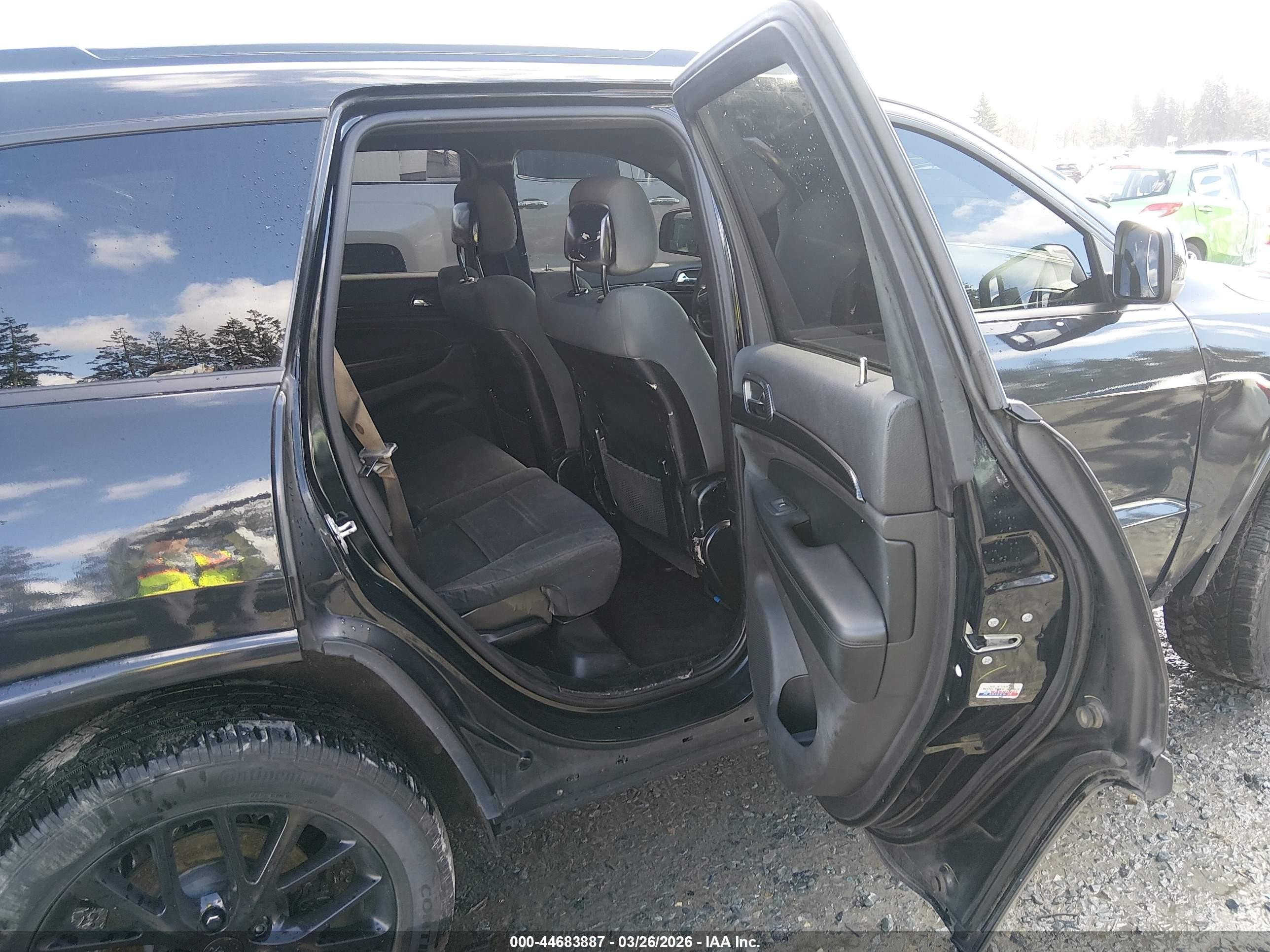 2015 Jeep Grand Cherokee Laredo Black vin: 1C4RJFAG0FC158333