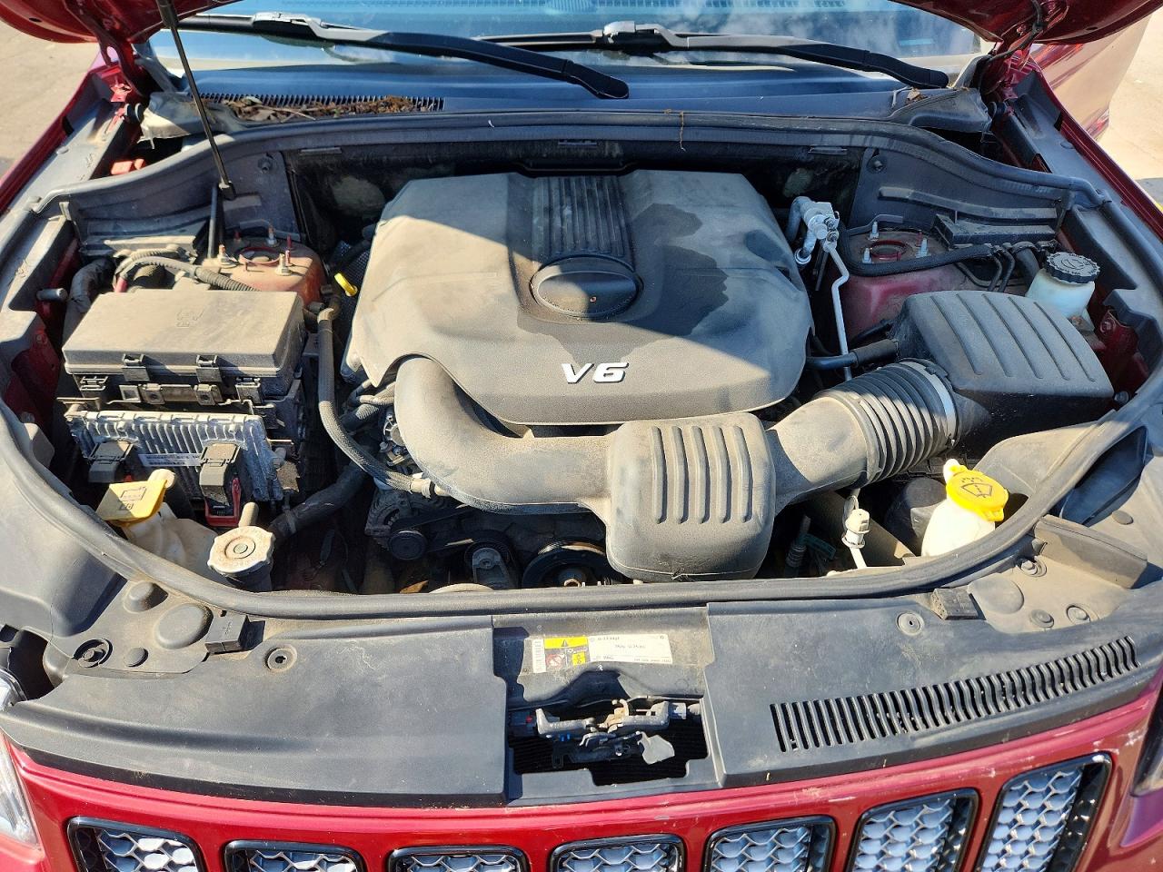 2015 Jeep Grand Cherokee Laredo Бордовый vin: 1C4RJFAG0FC165783