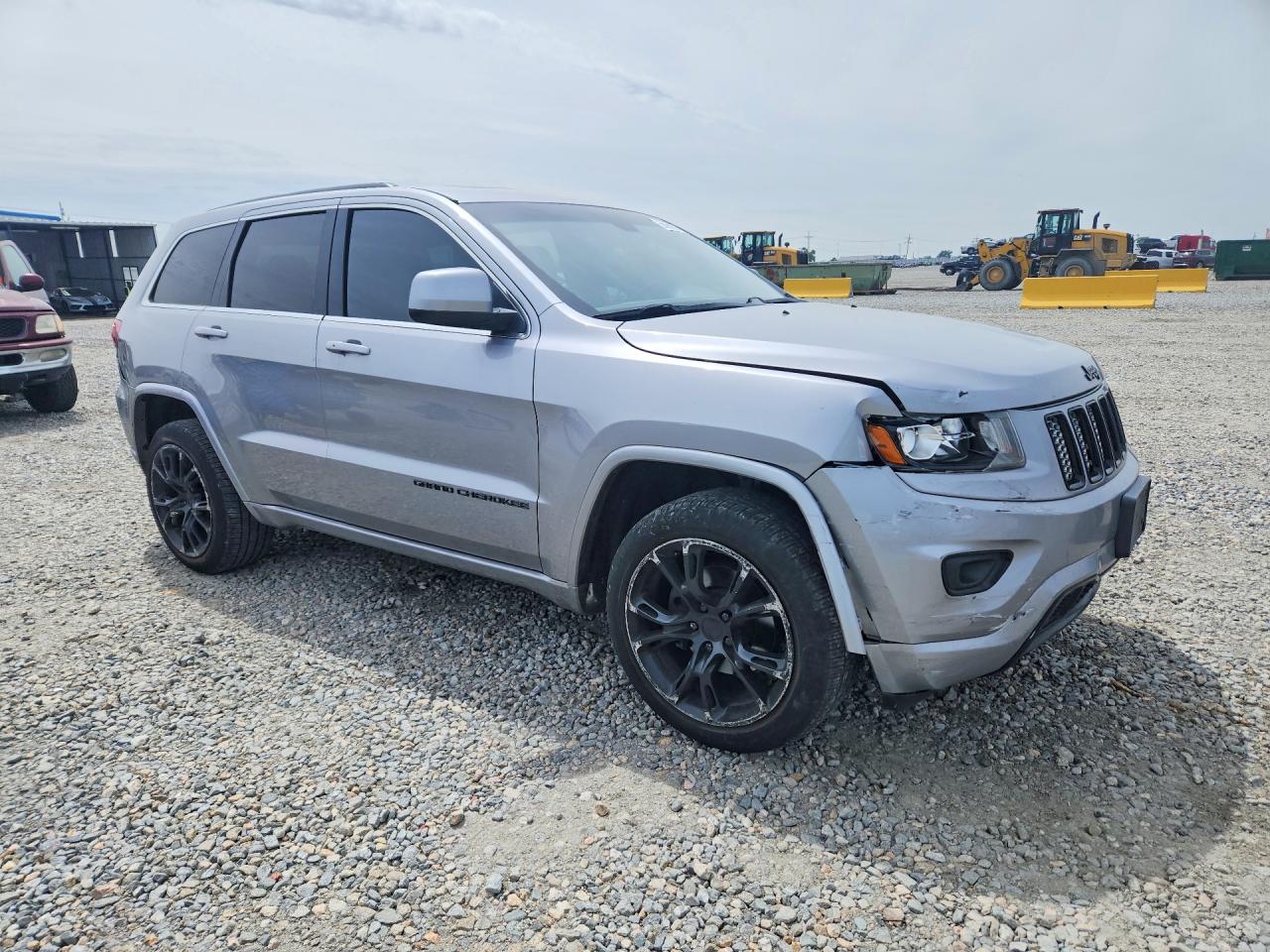 2015 Jeep Grand Cherokee Laredo Silver vin: 1C4RJFAG0FC171602
