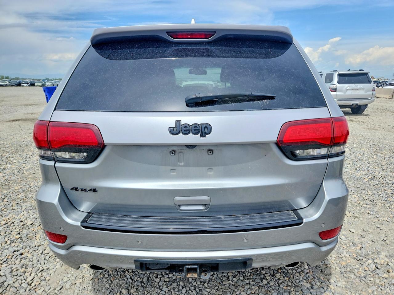 2015 Jeep Grand Cherokee Laredo Silver vin: 1C4RJFAG0FC171602