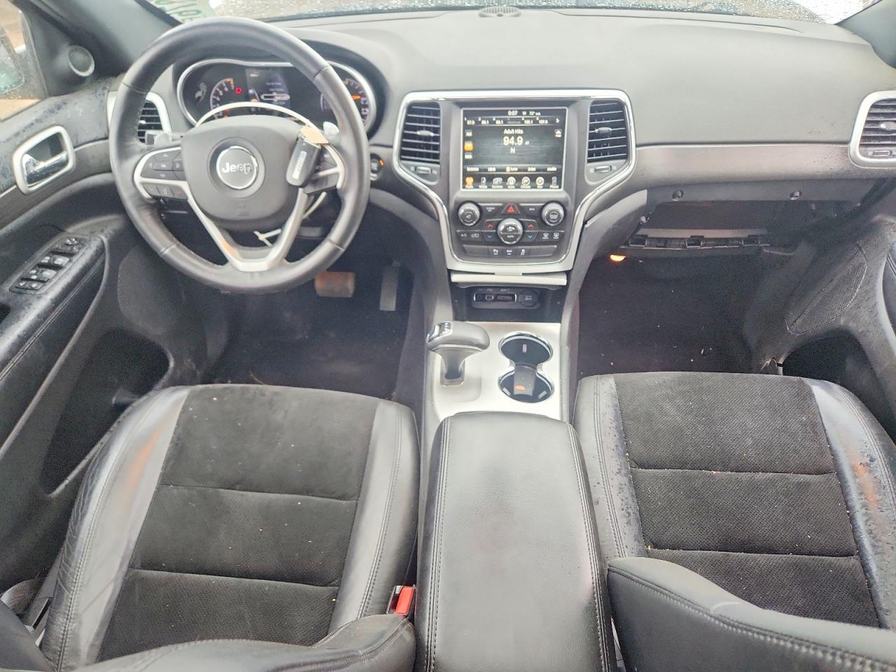 2015 Jeep Grand Cherokee Laredo Белый vin: 1C4RJFAG0FC181787
