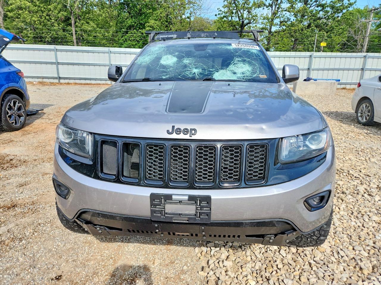 2015 Jeep Grand Cherokee Laredo Silver vin: 1C4RJFAG0FC209510