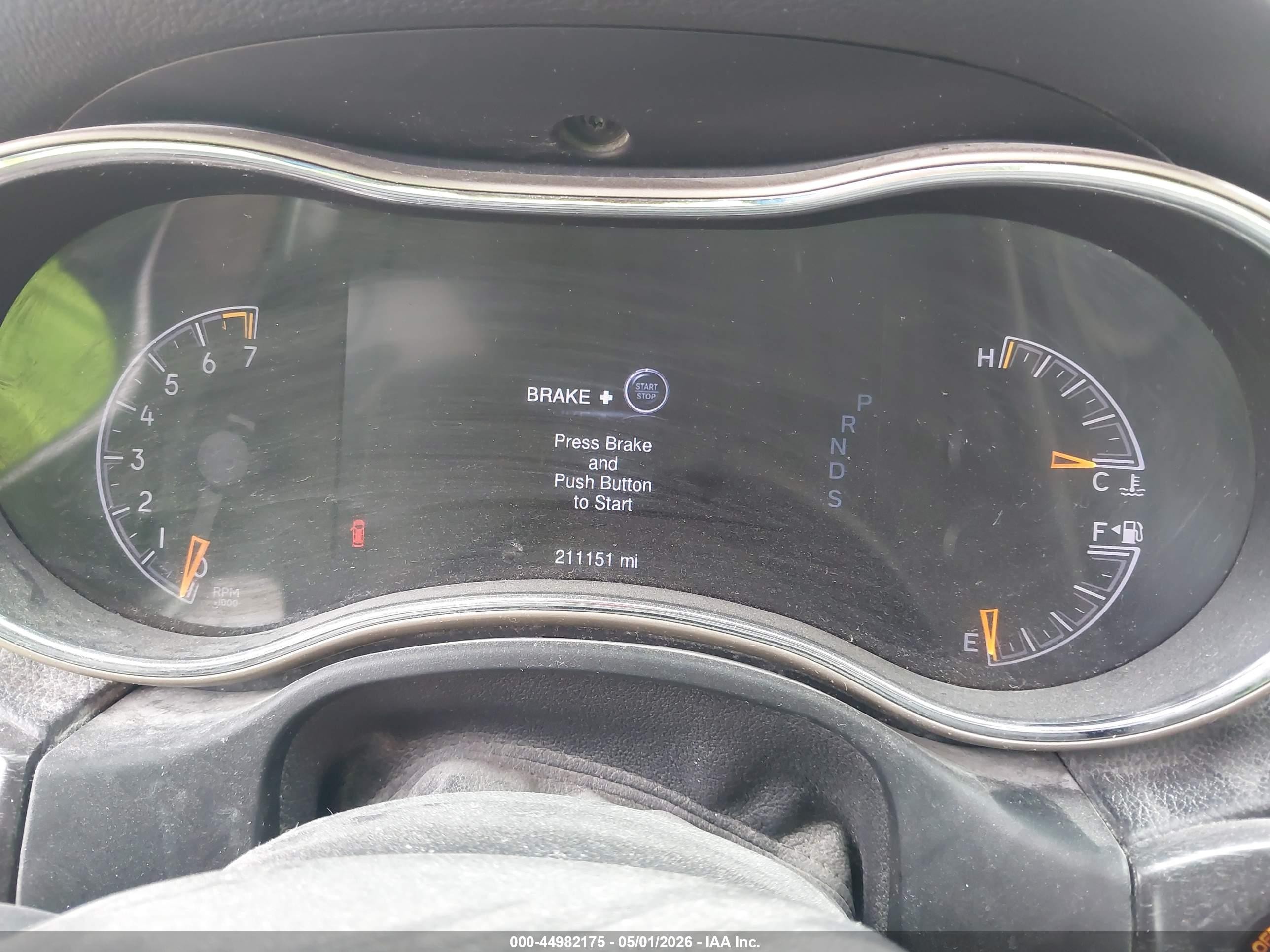 2015 Jeep Grand Cherokee Laredo Silver vin: 1C4RJFAG0FC234178