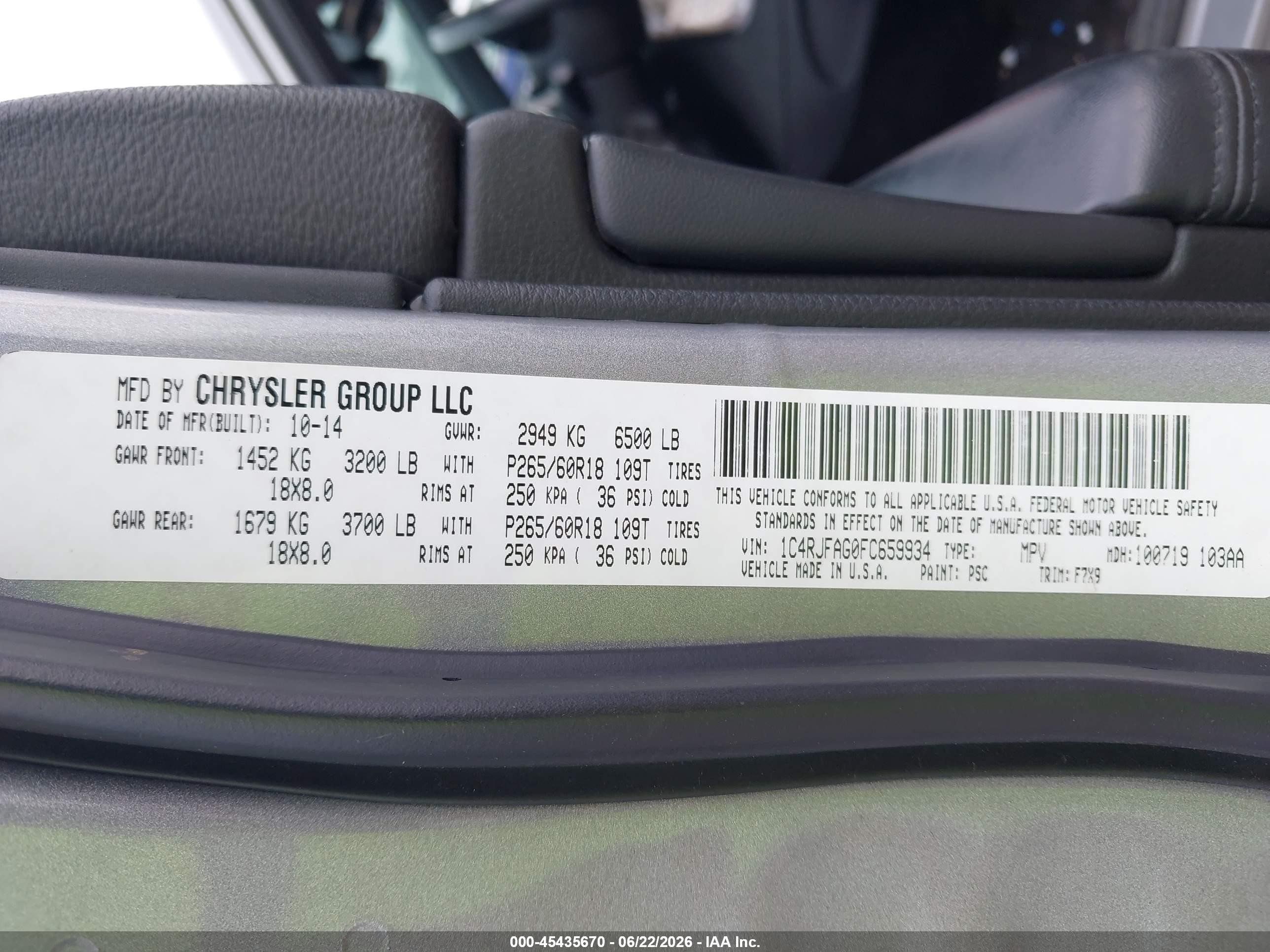 2015 Jeep Grand Cherokee Laredo Silver vin: 1C4RJFAG0FC659934
