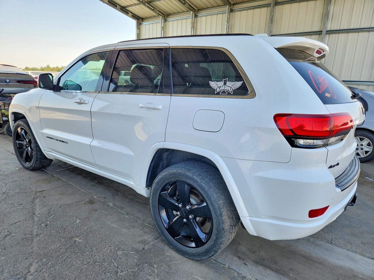 2015 Jeep Grand Cherokee Laredo White vin: 1C4RJFAG0FC820945