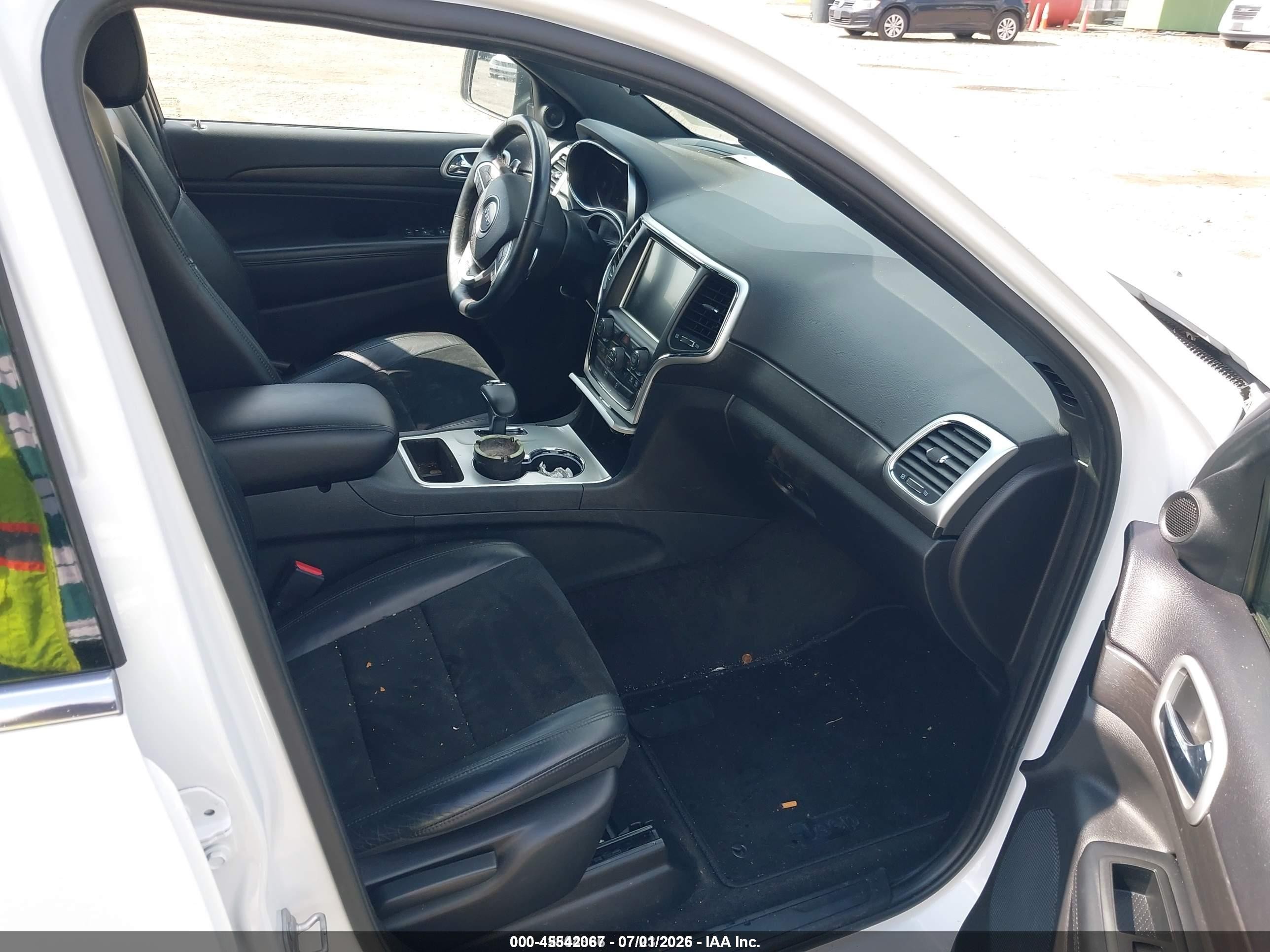2015 Jeep Grand Cherokee Altitude White vin: 1C4RJFAG0FC858854