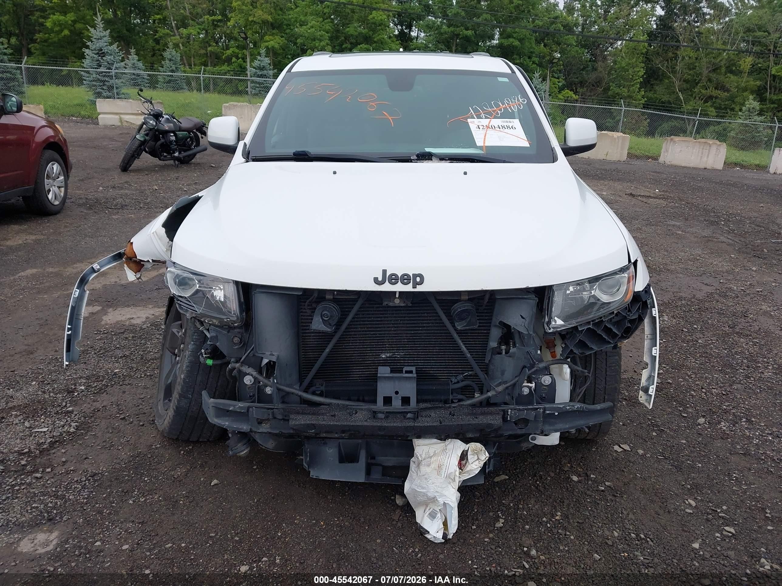 2015 Jeep Grand Cherokee Altitude White vin: 1C4RJFAG0FC858854