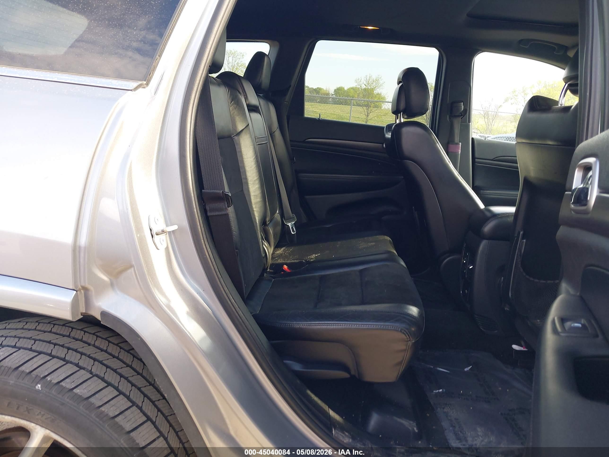 2015 Jeep Grand Cherokee Altitude Silver vin: 1C4RJFAG0FC884662