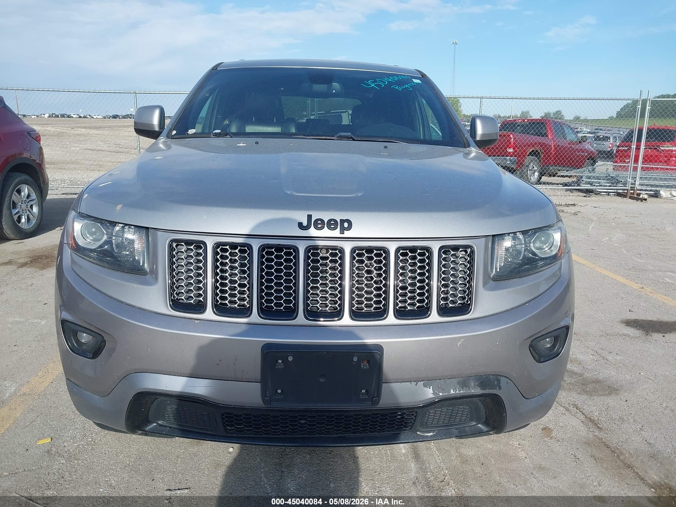 2015 Jeep Grand Cherokee Altitude Silver vin: 1C4RJFAG0FC884662