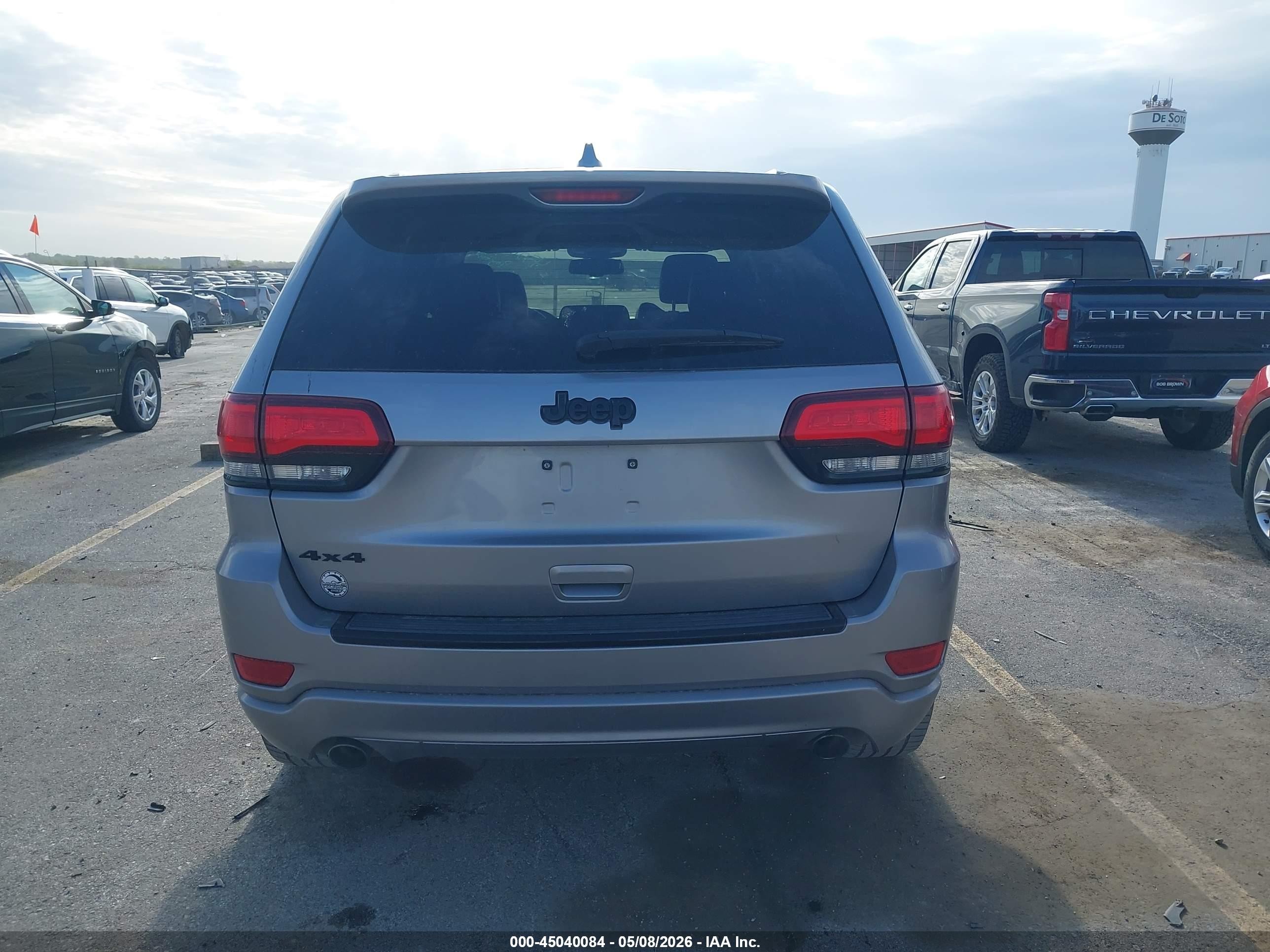 2015 Jeep Grand Cherokee Altitude Silver vin: 1C4RJFAG0FC884662