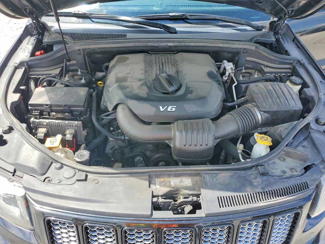 2015 Jeep Grand Cherokee Laredo Black vin: 1C4RJFAG0FC903890