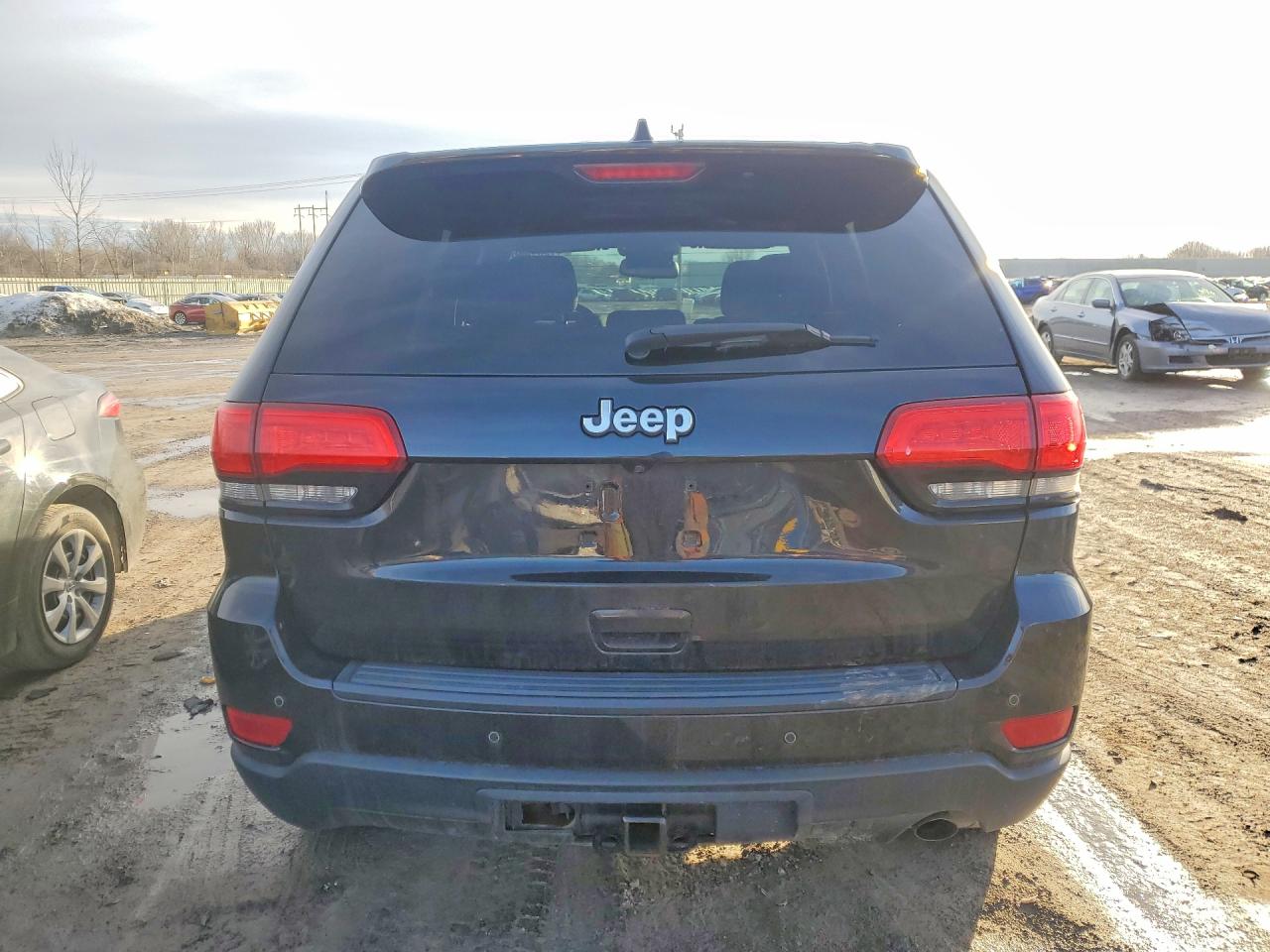 2016 Jeep Grand Cherokee Laredo Black vin: 1C4RJFAG0GC493089