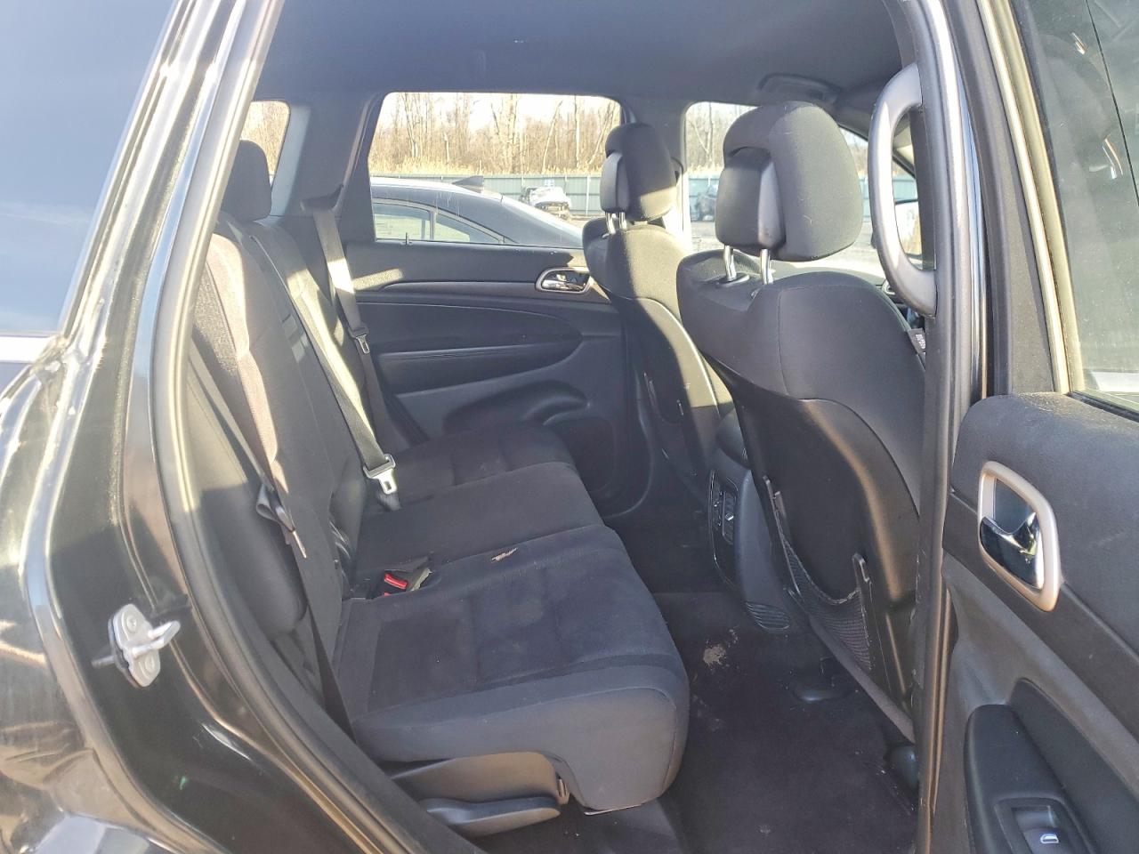 2016 Jeep Grand Cherokee Laredo Black vin: 1C4RJFAG0GC493089