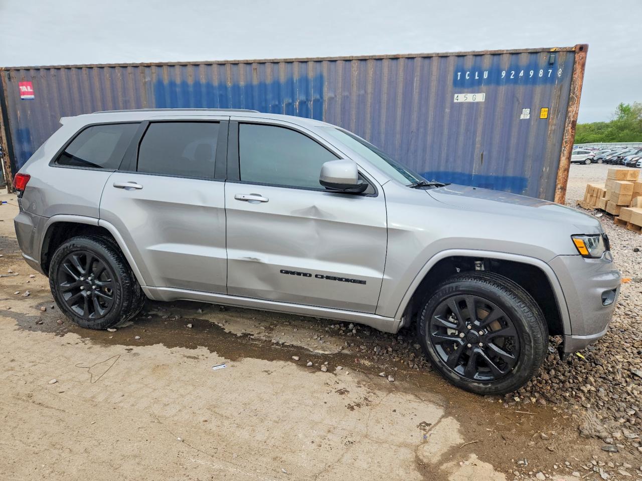 2019 Jeep Grand Cherokee Laredo Gray vin: 1C4RJFAG0KC600618